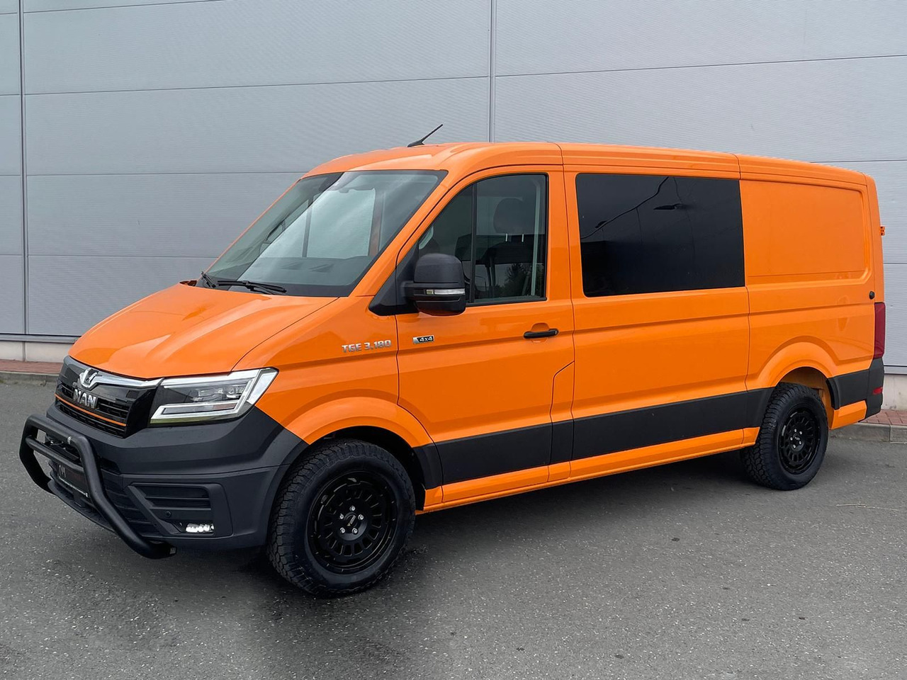 MAN TGE 3.180 MIXTO L3H2 4x4 AUTOM ACC NAV SITZHZ - Automobil: slika 1 MAN TGE 3.180 MIXTO L3H2 4x4 AUTOM ACC NAV SITZHZ - Automobil: slika 1