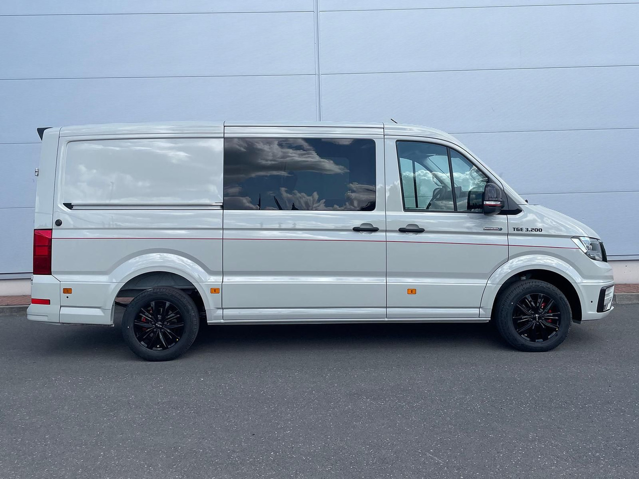 MAN TGE 3.200 L3H2 MIXTO 4x4 Individual S ACC STHZ - Furgon, Dostavno vozilo sa duplom kabinom: slika 5 MAN TGE 3.200 L3H2 MIXTO 4x4 Individual S ACC STHZ - Furgon, Dostavno vozilo sa duplom kabinom: slika 5