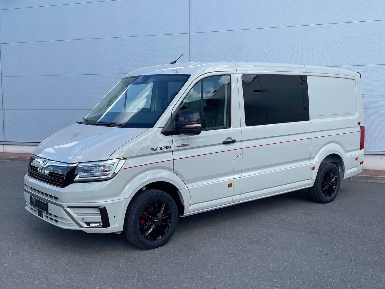 MAN TGE 3.200 L3H2 MIXTO 4x4 Individual S ACC STHZ - Furgon, Dostavno vozilo sa duplom kabinom: slika 1 MAN TGE 3.200 L3H2 MIXTO 4x4 Individual S ACC STHZ - Furgon, Dostavno vozilo sa duplom kabinom: slika 1