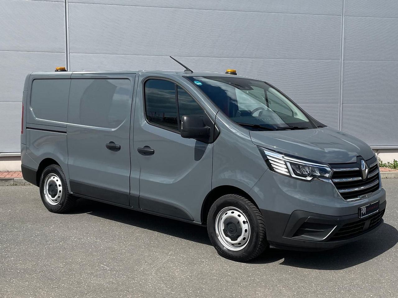 Renault Trafic Kasten RED EDITION L1H1 AHK LED DAB MFL - Furgon: slika 2 Renault Trafic Kasten RED EDITION L1H1 AHK LED DAB MFL - Furgon: slika 2