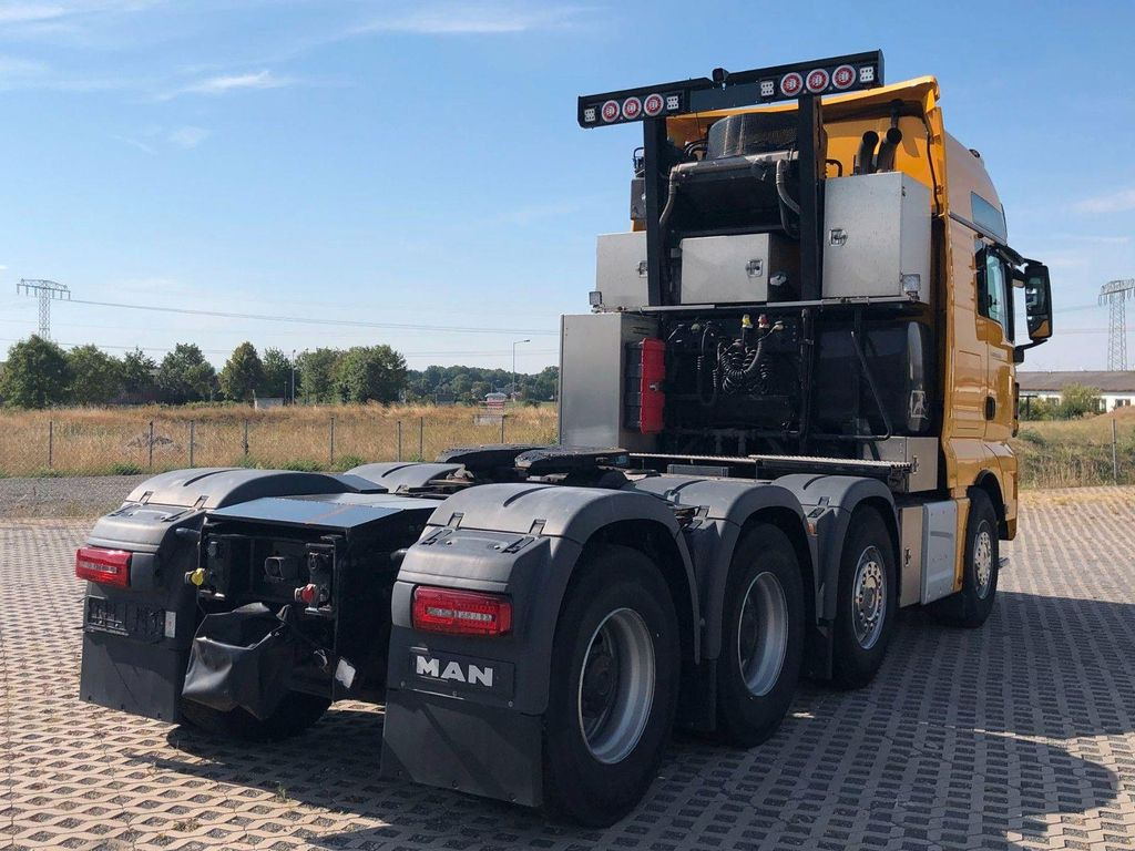 MAN TGX 41.640 8x4 Euro 6,Schwerlast 250t - Tegljač: slika 4 MAN TGX 41.640 8x4 Euro 6,Schwerlast 250t - Tegljač: slika 4