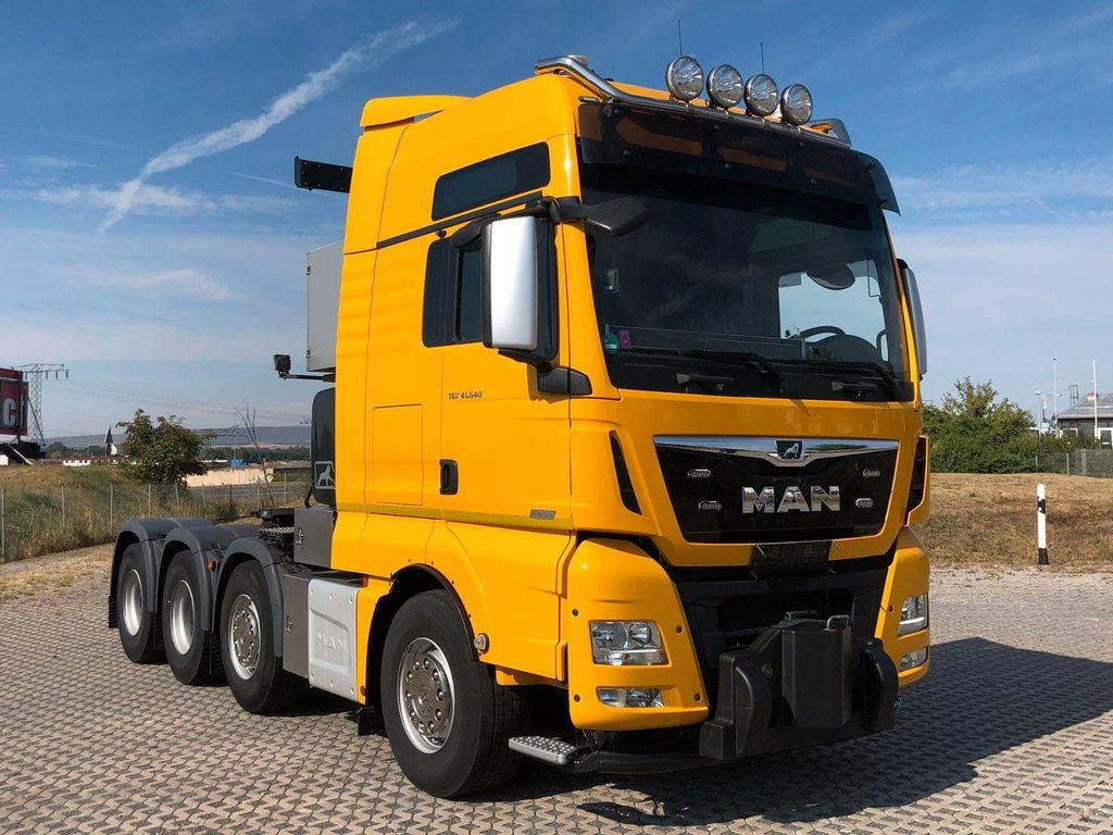 MAN TGX 41.640 8x4 Euro 6,Schwerlast 250t - Tegljač: slika 1 MAN TGX 41.640 8x4 Euro 6,Schwerlast 250t - Tegljač: slika 1