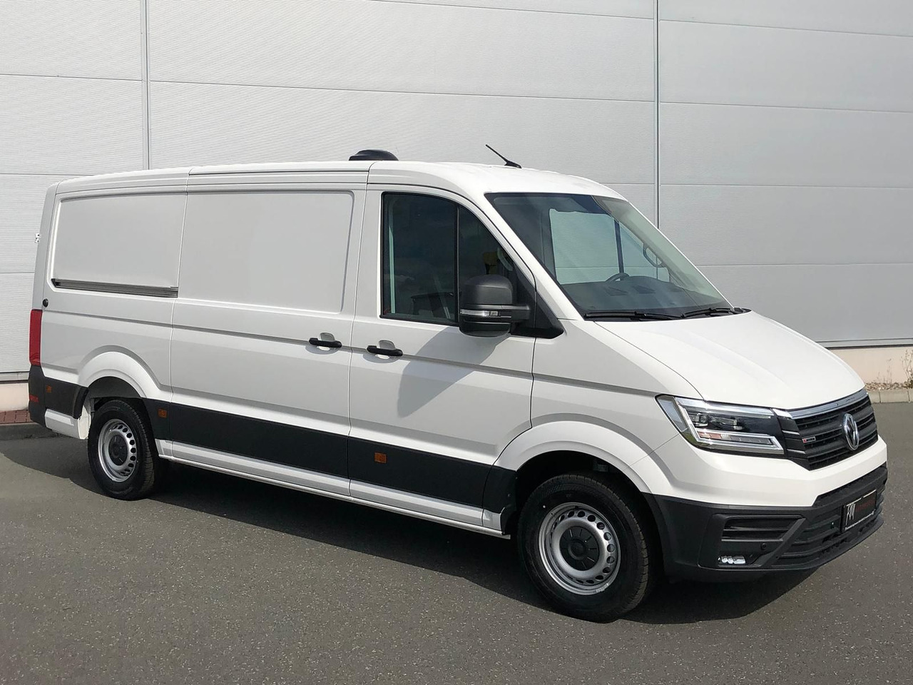 Volkswagen Crafter Kasten 35 L3H2 4MOTION LED PDC - Furgon: slika 2 Volkswagen Crafter Kasten 35 L3H2 4MOTION LED PDC - Furgon: slika 2