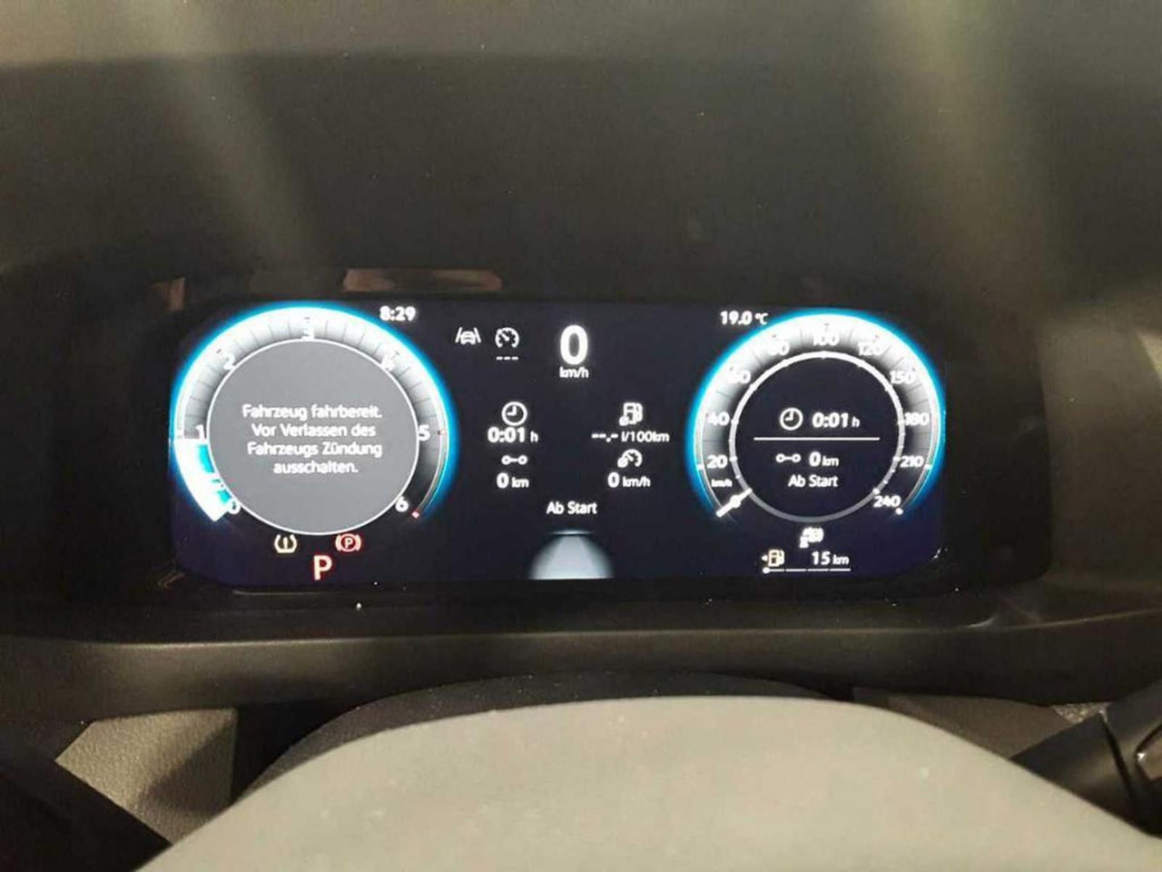 Volkswagen Crafter Kasten 35 L3H3 NAVI KLIMA DAB PDC - Putnički kombi: slika 4 Volkswagen Crafter Kasten 35 L3H3 NAVI KLIMA DAB PDC - Putnički kombi: slika 4