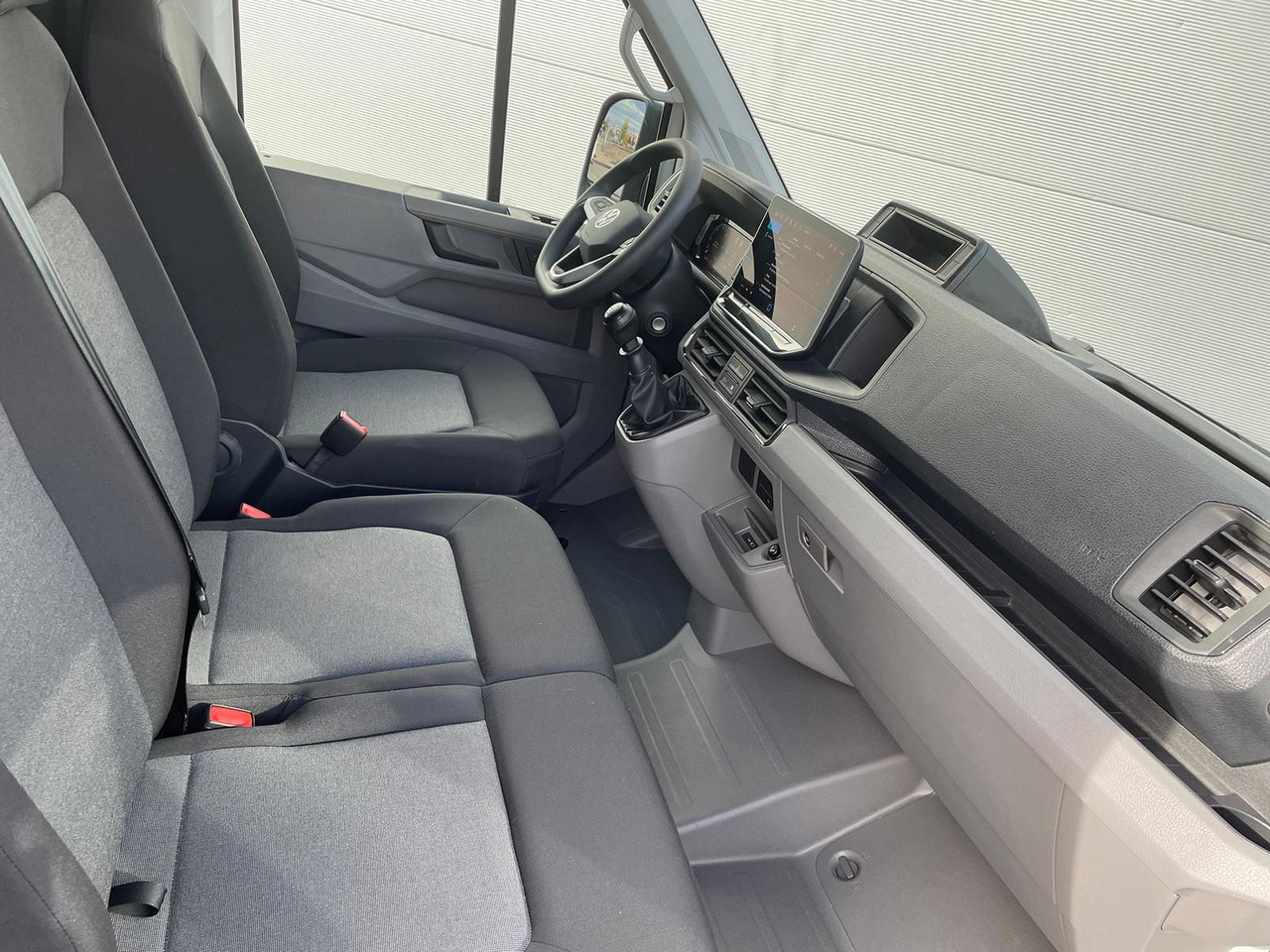 Furgon Volkswagen Crafter Kasten 35 L4H3 KAMERA KLIMA DAB: slika 23 Furgon Volkswagen Crafter Kasten 35 L4H3 KAMERA KLIMA DAB: slika 23