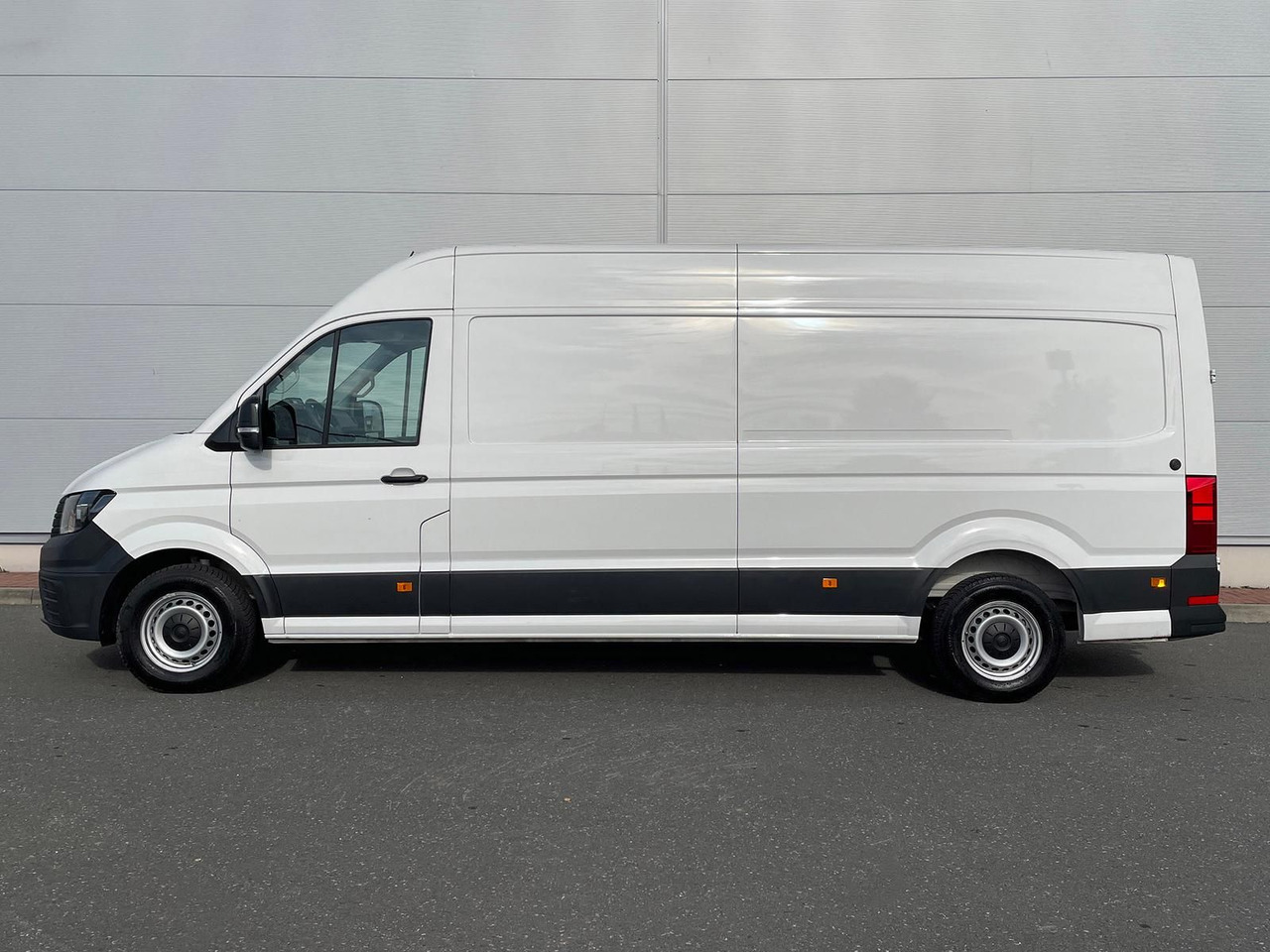 Furgon Volkswagen Crafter Kasten 35 L4H3 KAMERA KLIMA DAB: slika 6 Furgon Volkswagen Crafter Kasten 35 L4H3 KAMERA KLIMA DAB: slika 6