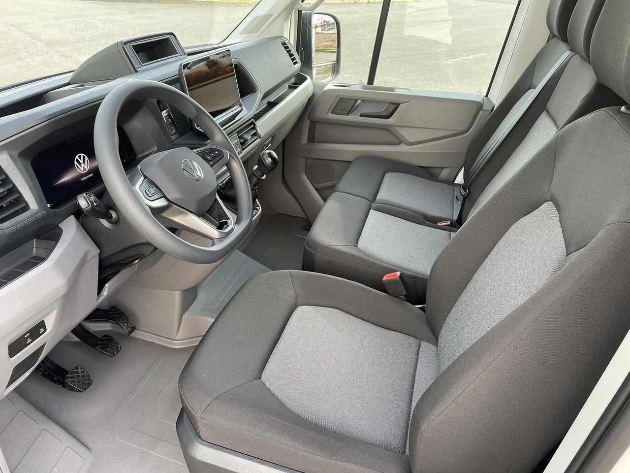 Furgon Volkswagen Crafter Kasten 35 L4H3 KAMERA KLIMA DAB: slika 21 Furgon Volkswagen Crafter Kasten 35 L4H3 KAMERA KLIMA DAB: slika 21