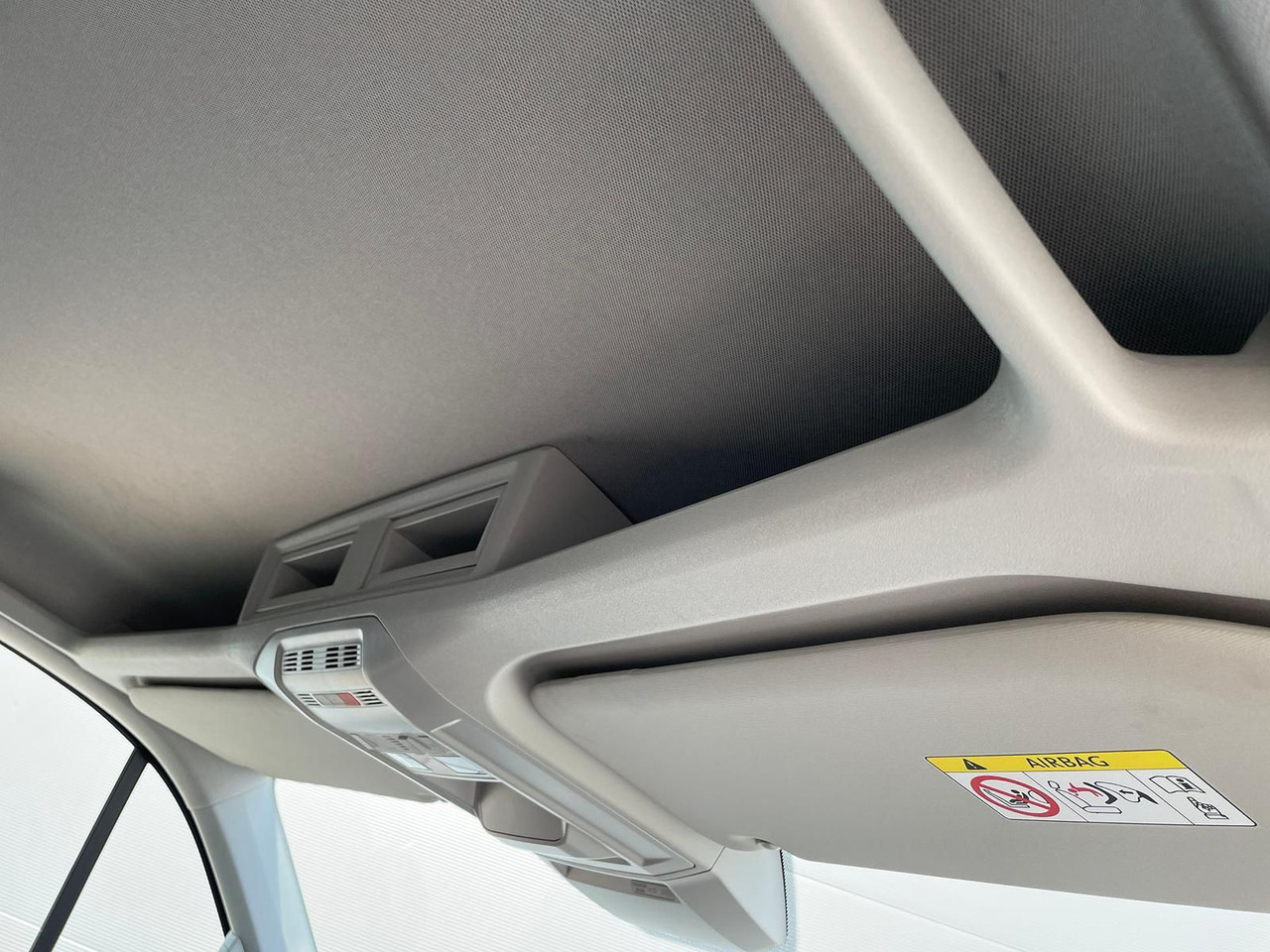 Putnički kombi Volkswagen Crafter L3H2 Kasten AHK KAMERA SITZHZ LENKRADHZ: slika 30