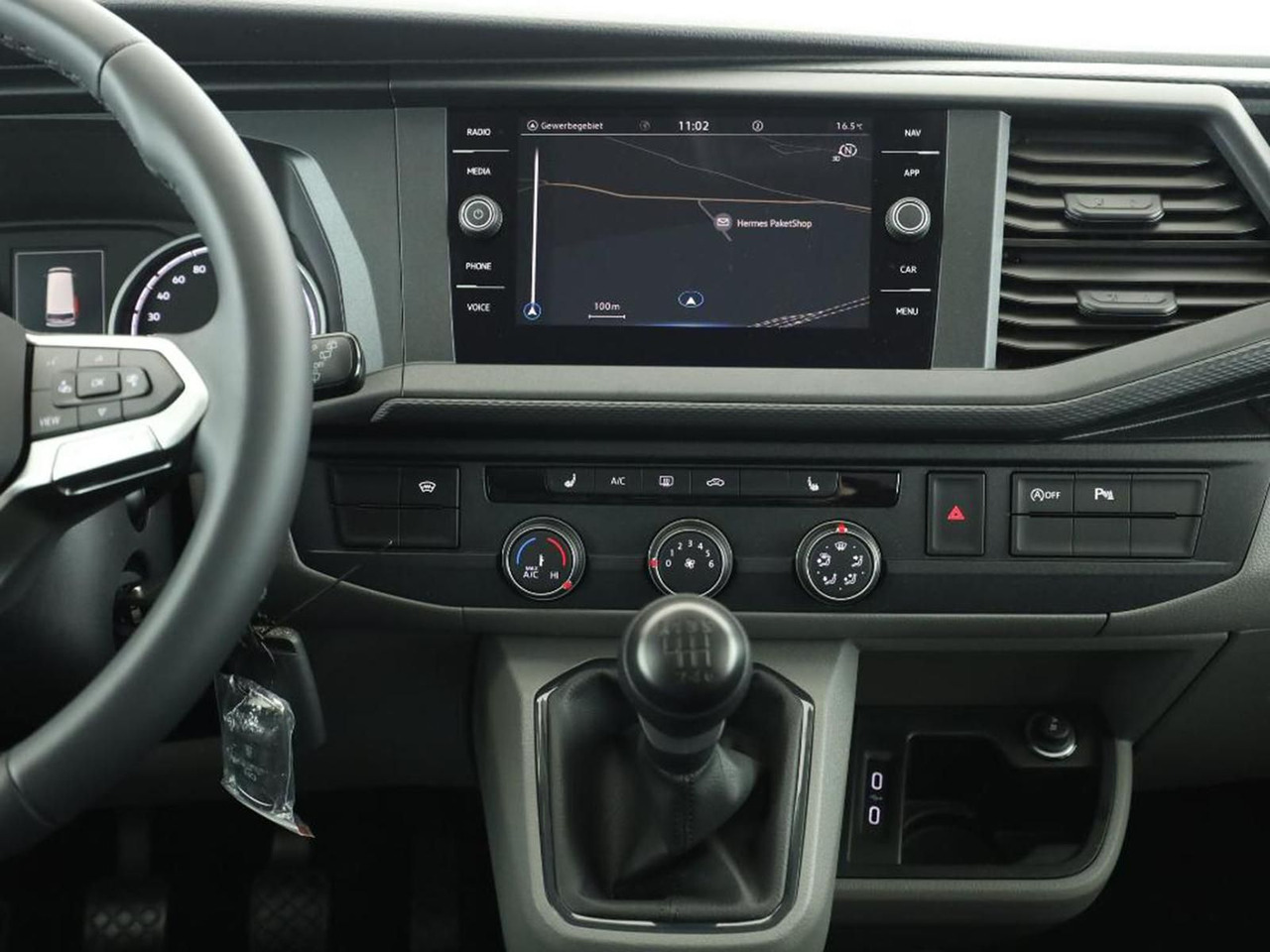 Volkswagen T6.1 Transporter Kombi KR STANDHZ LED ACC NAVI - Karavan: slika 5 Volkswagen T6.1 Transporter Kombi KR STANDHZ LED ACC NAVI - Karavan: slika 5