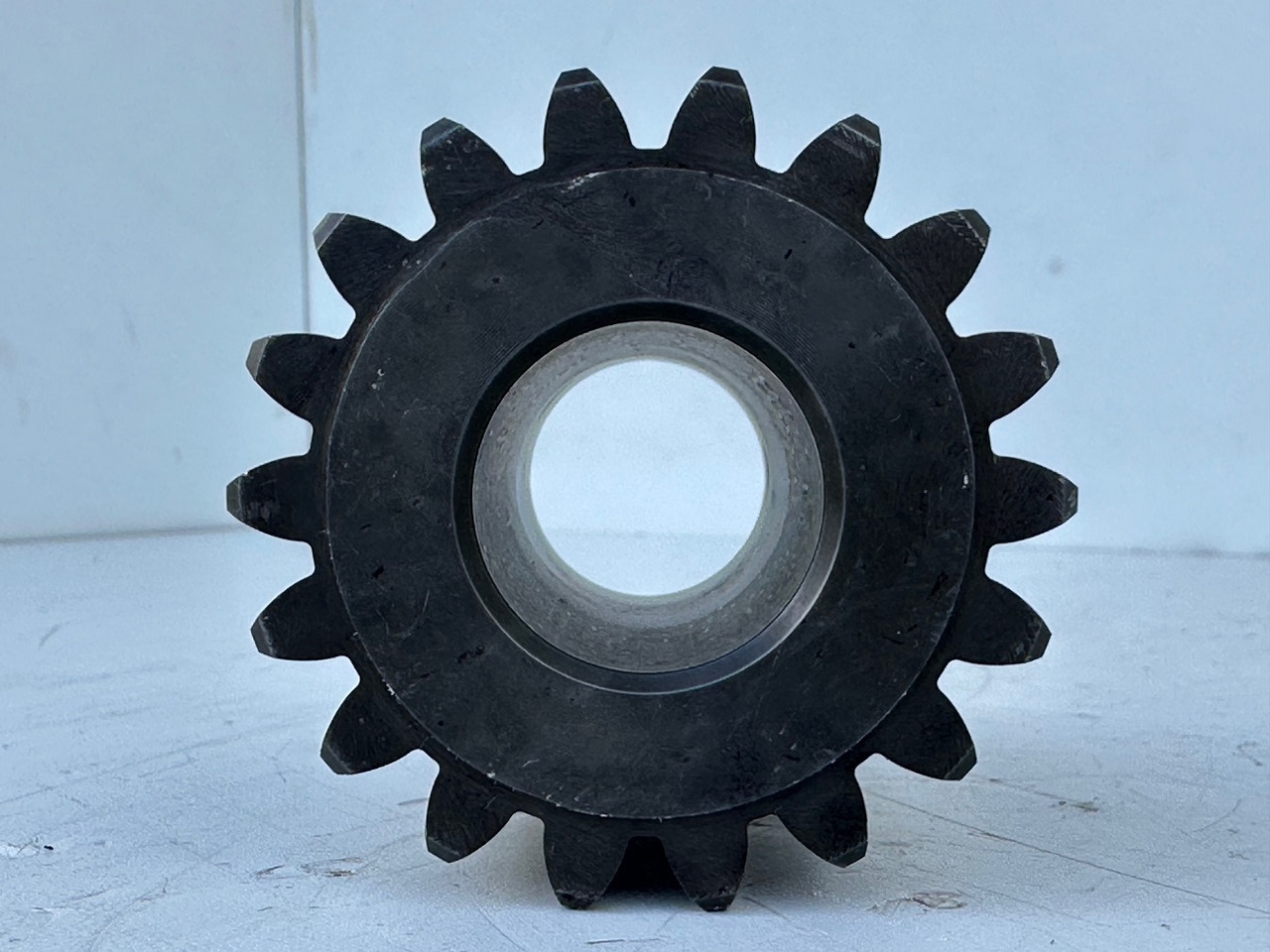 Motor okretanja za Bager LIEBHERR Original Sonnenrad ID-Nr.944220103 – ID-Nr.9442201. A954B,A954C,LH80,E954,EP954,ER954,LOS954,P954,P964,R954,R964. #944220103.05.09#: slika 10 Motor okretanja za Bager LIEBHERR Original Sonnenrad ID-Nr.944220103 – ID-Nr.9442201. A954B,A954C,LH80,E954,EP954,ER954,LOS954,P954,P964,R954,R964. #944220103.05.09#: slika 10