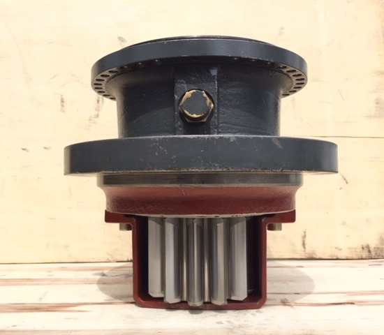 Liebherr Abtriebswellengehäuse and Abtriebswelle, ID-Nr.90208566 – ID-Nr.90202630. - Motor okretanja za Bager: slika 1 Liebherr Abtriebswellengehäuse and Abtriebswelle, ID-Nr.90208566 – ID-Nr.90202630. - Motor okretanja za Bager: slika 1