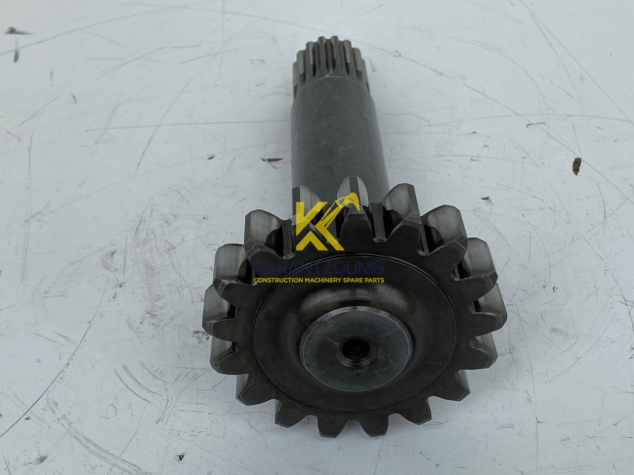 Liebherr Antriebswelle ID-Nr.969527001. FAT355P077. LH26, LH30, R906, R916, R920, R922, R924, R926 COMP, R926. #ANT2804# - Pogonski reduktor za Bager guseničar: slika 4 Liebherr Antriebswelle ID-Nr.969527001. FAT355P077. LH26, LH30, R906, R916, R920, R922, R924, R926 COMP, R926. #ANT2804# - Pogonski reduktor za Bager guseničar: slika 4