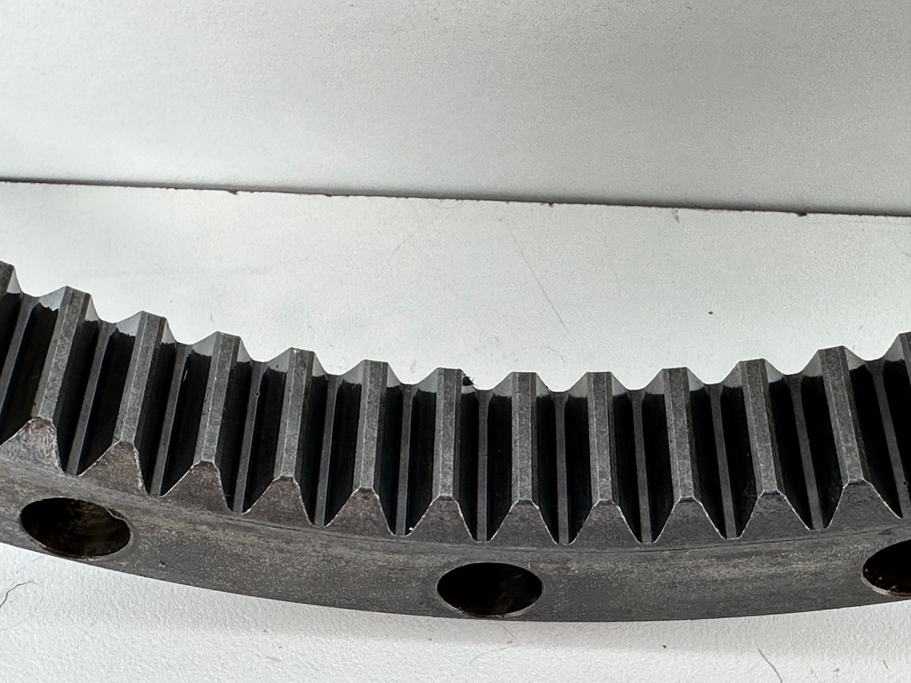 Liebherr-Bonfiglioli Zahnkranz mit ID-Nr.10002572. LTF 1030,LTF 1045,LTM 1030,LTC-1055,LTC-1055-3-1,LTM 1045-3-1-,LTM 1050-3-1,LTM 1055-1,LTM 1055-3-1-,LTM 1055-3-2-,LTM1070-4-1-,LTM1070-4-2-. #100025 - Motor okretanja za Pokretni kran: slika 4 Liebherr-Bonfiglioli Zahnkranz mit ID-Nr.10002572. LTF 1030,LTF 1045,LTM 1030,LTC-1055,LTC-1055-3-1,LTM 1045-3-1-,LTM 1050-3-1,LTM 1055-1,LTM 1055-3-1-,LTM 1055-3-2-,LTM1070-4-1-,LTM1070-4-2-. #100025 - Motor okretanja za Pokretni kran: slika 4