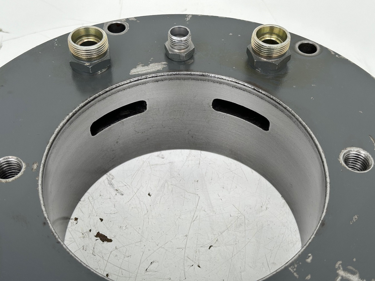 Motor okretanja za Bager točkaš Liebherr Bremse ID-Nr.90204666.   SAT275/289, SAT275/292. A924 HL,A924,LH30 C,LH30 M,LH35 M,LH35 MT,R922.  #90204666.133106#: slika 9