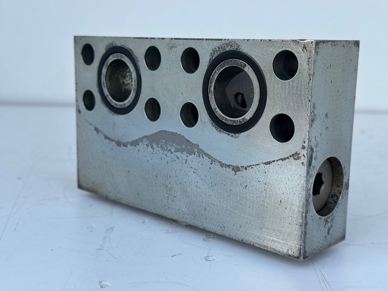 Liebherr Dämpfungsventil ID-Nr.10121777. P924 COMP, P926, R926, R916, R922, R924 COMP, R924, R926 COMP, R926, R930, R936, R946, R950 T, R960 T. #10121777.43199# - Motor okretanja za Građevinska mašina: slika 3 Liebherr Dämpfungsventil ID-Nr.10121777. P924 COMP, P926, R926, R916, R922, R924 COMP, R924, R926 COMP, R926, R930, R936, R946, R950 T, R960 T. #10121777.43199# - Motor okretanja za Građevinska mašina: slika 3