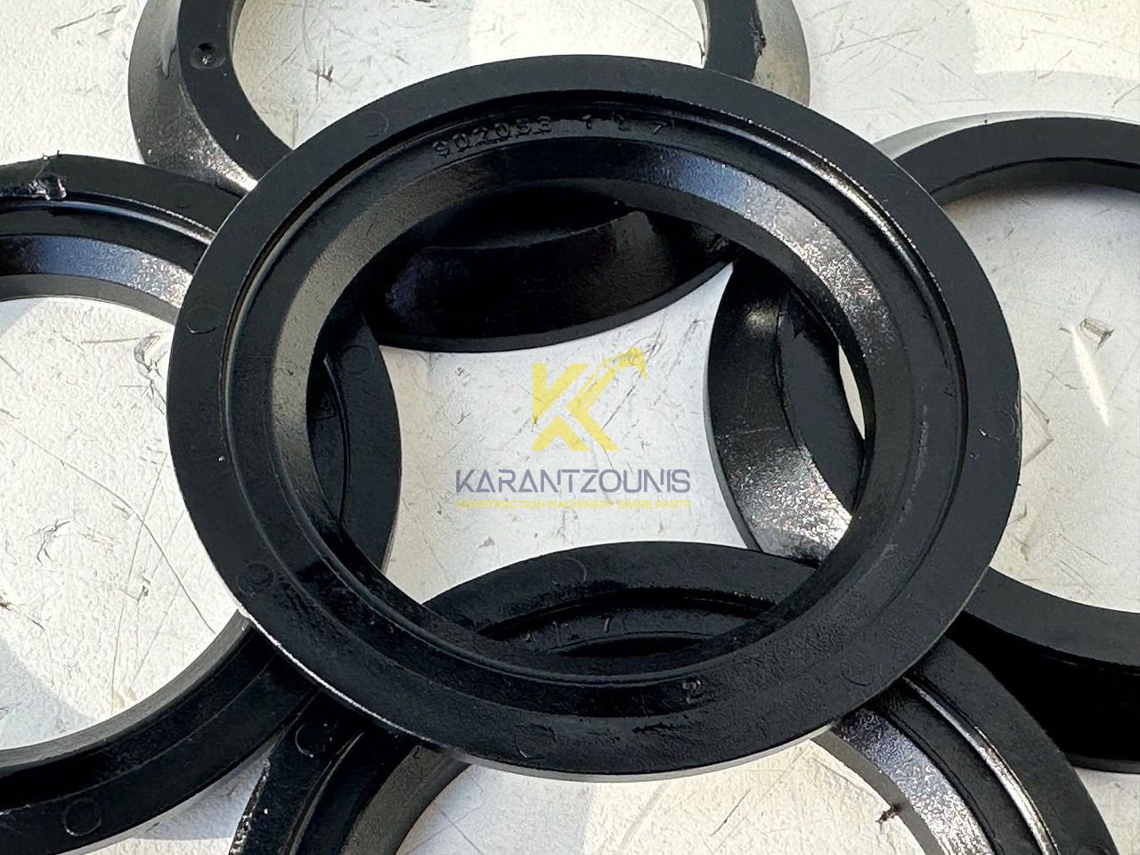 Liebherr Distanzscheibe ID-Nr.90205841. FAT350P126 - FAT350P138. R920 - R922 - R924 - R925 - R926 - R930 T. #90205841.11.11# - Menjač za Građevinska mašina: slika 4 Liebherr Distanzscheibe ID-Nr.90205841. FAT350P126 - FAT350P138. R920 - R922 - R924 - R925 - R926 - R930 T. #90205841.11.11# - Menjač za Građevinska mašina: slika 4