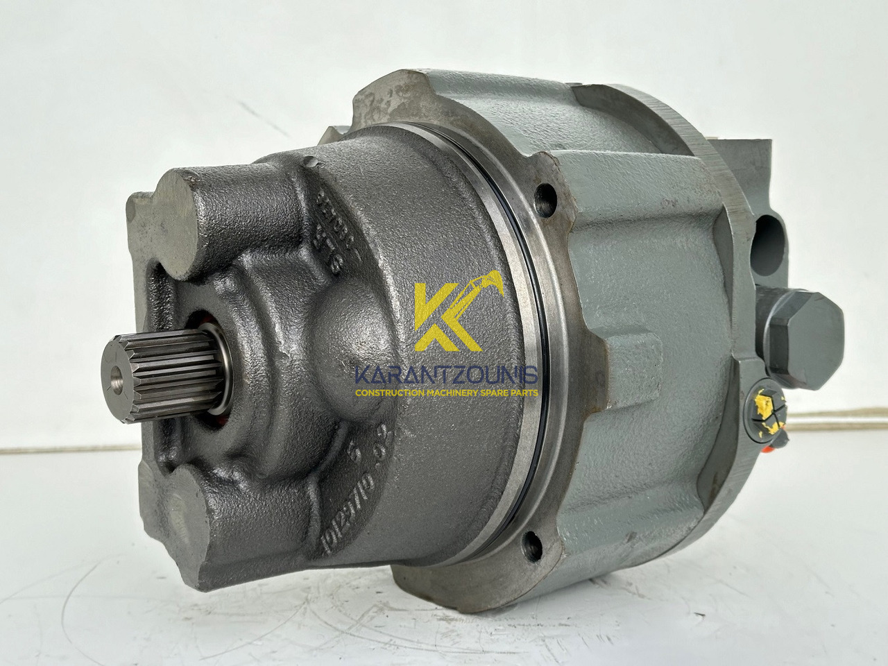 Liebherr Hydraulikeinbaumotor CMVE O 135. ID-Nr.10129570 - ID-Nr.11439804. FAT400P112 - FAT550P093. R930, R934, R936, R940, R944, R946, R950T. #10129570.21538# - Hidraulični motor za Građevinska mašina: slika 1 Liebherr Hydraulikeinbaumotor CMVE O 135. ID-Nr.10129570 - ID-Nr.11439804. FAT400P112 - FAT550P093. R930, R934, R936, R940, R944, R946, R950T. #10129570.21538# - Hidraulični motor za Građevinska mašina: slika 1