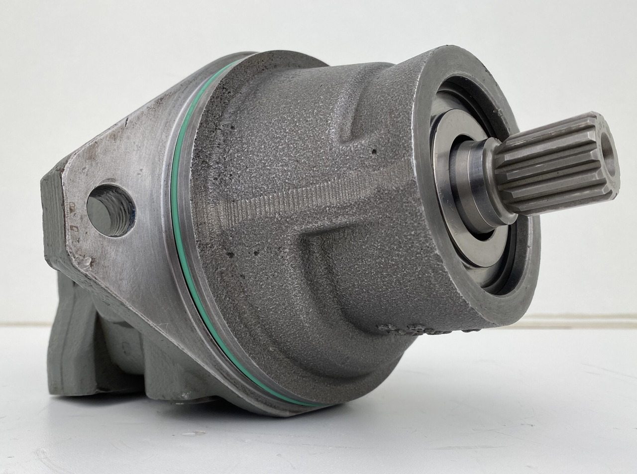Liebherr Hydraulikeinbaumotor FMF045, ID-Nr.10132702. A924,LH30C,LH30M,LH35M,LH35MT,LH40C,LH40CP,LH40M,LH40MP,LH50CHR,LH50M,LH50MHR,LH50MT. #07110# - Hidraulični motor za Bager točkaš: slika 5 Liebherr Hydraulikeinbaumotor FMF045, ID-Nr.10132702. A924,LH30C,LH30M,LH35M,LH35MT,LH40C,LH40CP,LH40M,LH40MP,LH50CHR,LH50M,LH50MHR,LH50MT. #07110# - Hidraulični motor za Bager točkaš: slika 5