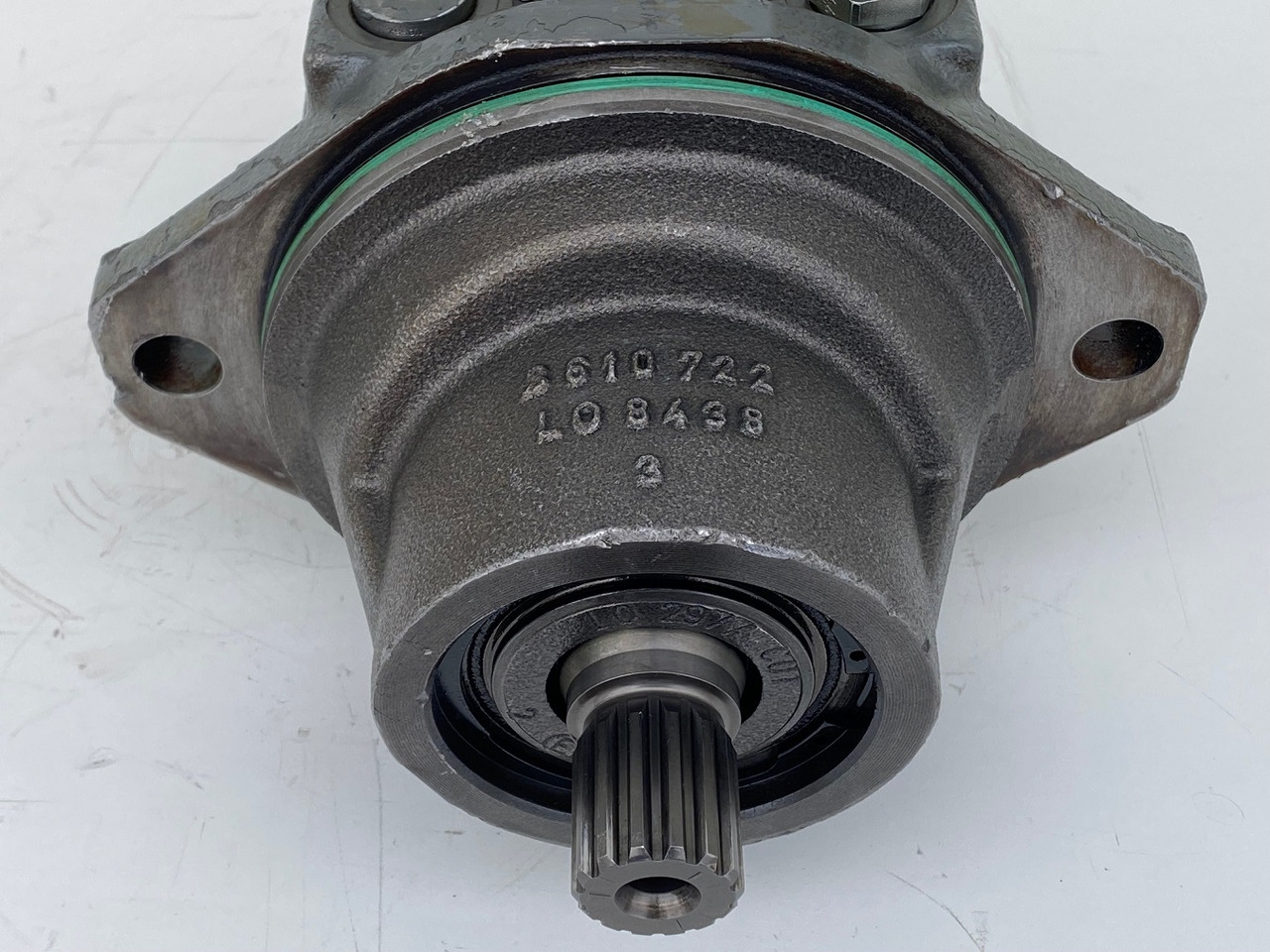 Hidraulični motor za Bager točkaš Liebherr Hydraulikeinbaumotor FMF045, ID-Nr.10132702. A924, LH30C, LH30M, LH35M, LH35MT, LH40C, LH40CP, LH40M, LH40MP, LH50CHR, LH50M, LH50MHR, LH50MT. #33179#: slika 10 Hidraulični motor za Bager točkaš Liebherr Hydraulikeinbaumotor FMF045, ID-Nr.10132702. A924, LH30C, LH30M, LH35M, LH35MT, LH40C, LH40CP, LH40M, LH40MP, LH50CHR, LH50M, LH50MHR, LH50MT. #33179#: slika 10