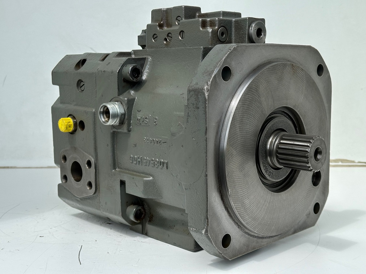 Liebherr Hydraulikverstellpumpe Typ:DPV O 165. ID-Nr.10120060 - ID-Nr.10144915. LH120 C-1103, LH120 CG-1103, LH120 M-1102. #10144915.13342# - Hidraulična pumpa za Bager točkaš: slika 2 Liebherr Hydraulikverstellpumpe Typ:DPV O 165. ID-Nr.10120060 - ID-Nr.10144915. LH120 C-1103, LH120 CG-1103, LH120 M-1102. #10144915.13342# - Hidraulična pumpa za Bager točkaš: slika 2