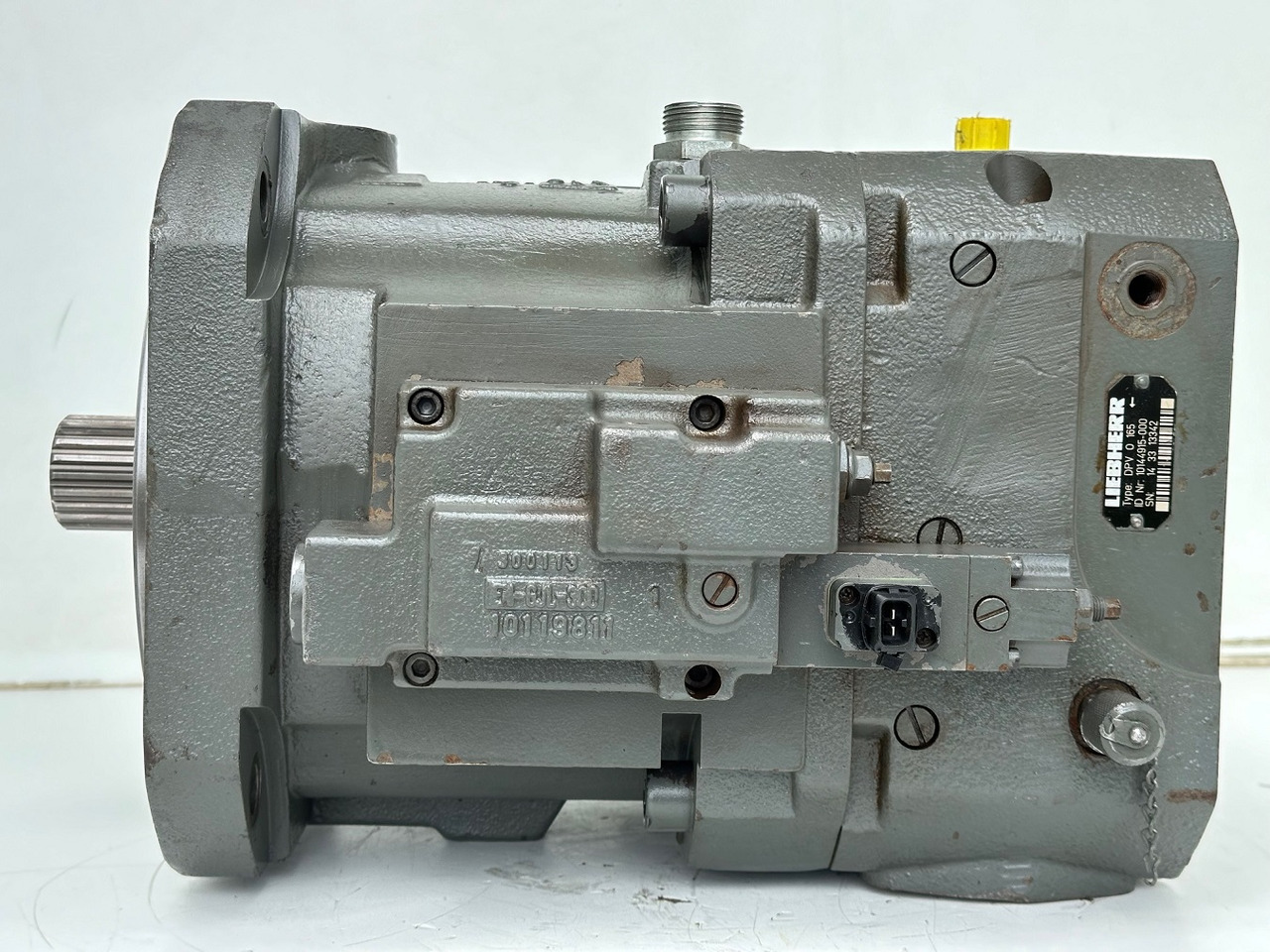 Liebherr Hydraulikverstellpumpe Typ:DPV O 165. ID-Nr.10120060 - ID-Nr.10144915. LH120 C-1103, LH120 CG-1103, LH120 M-1102. #10144915.13342# - Hidraulična pumpa za Bager točkaš: slika 5 Liebherr Hydraulikverstellpumpe Typ:DPV O 165. ID-Nr.10120060 - ID-Nr.10144915. LH120 C-1103, LH120 CG-1103, LH120 M-1102. #10144915.13342# - Hidraulična pumpa za Bager točkaš: slika 5