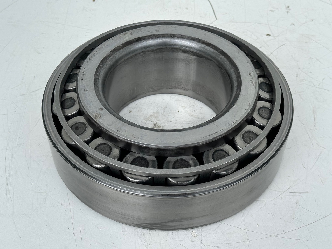 Liebherr Kegelrollenlager ID-Nr.10030587. TIMKEN HH228310. SAT350/208,SAT350/252,SAT325/274,SAT325/294. A954B,A954C,LH80,EP954,ER954,P954,R934,R936,R938,R940,R945,R946,R950,R954. #10030587.17.05# - Motor okretanja za Bager: slika 4 Liebherr Kegelrollenlager ID-Nr.10030587. TIMKEN HH228310. SAT350/208,SAT350/252,SAT325/274,SAT325/294. A954B,A954C,LH80,EP954,ER954,P954,R934,R936,R938,R940,R945,R946,R950,R954. #10030587.17.05# - Motor okretanja za Bager: slika 4