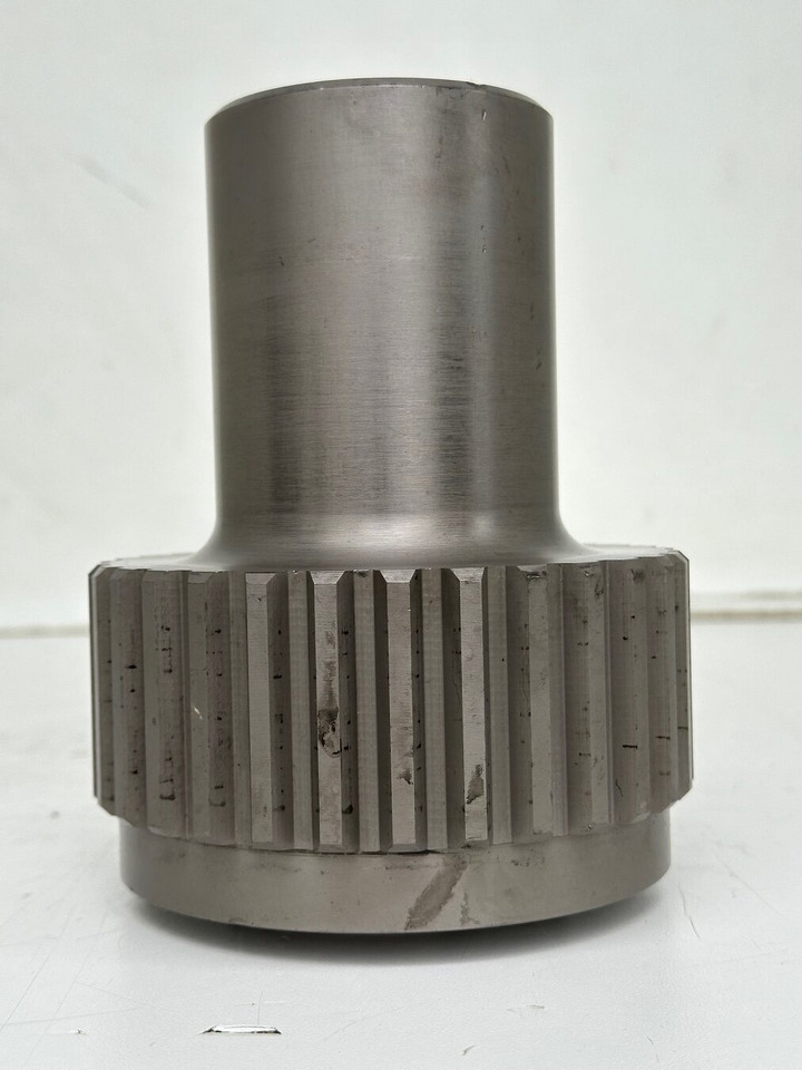 Liebherr Lamellenträger ID-Nr.90218052. FAT500F522, FAT500F528, FAT500F529, FAT500F559. PR73605, PR7363, PR7364. #90218052.04# - Menjač za Građevinska mašina: slika 2 Liebherr Lamellenträger ID-Nr.90218052. FAT500F522, FAT500F528, FAT500F529, FAT500F559. PR73605, PR7363, PR7364. #90218052.04# - Menjač za Građevinska mašina: slika 2