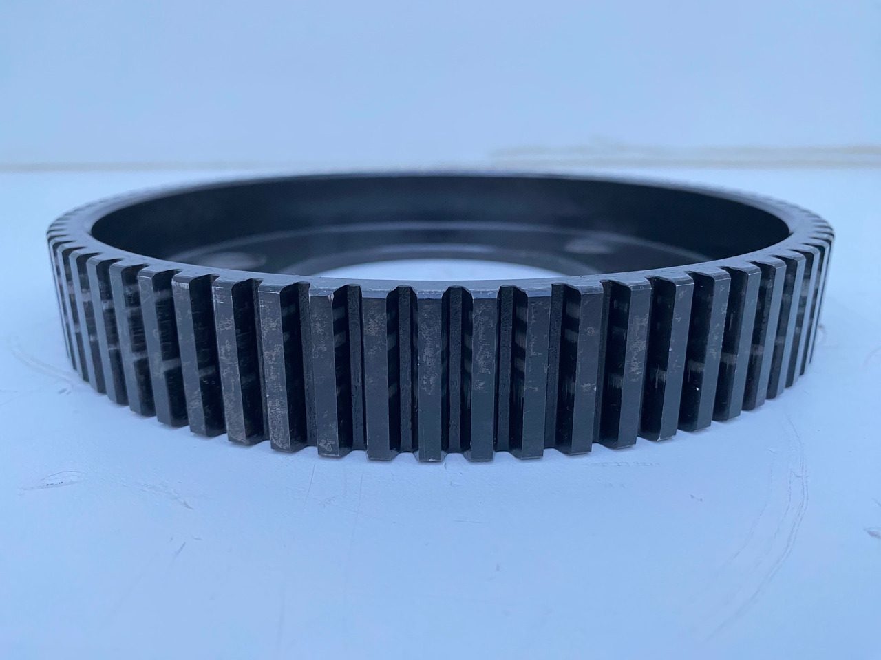 Liebherr Lamellenträger ID-Nr.944396503. SAT272/233 - SAT275/236 - SAT275/238 - SAT275/261 - SAT275/266 - SAT275/289. - Motor okretanja za Bager: slika 3 Liebherr Lamellenträger ID-Nr.944396503. SAT272/233 - SAT275/236 - SAT275/238 - SAT275/261 - SAT275/266 - SAT275/289. - Motor okretanja za Bager: slika 3