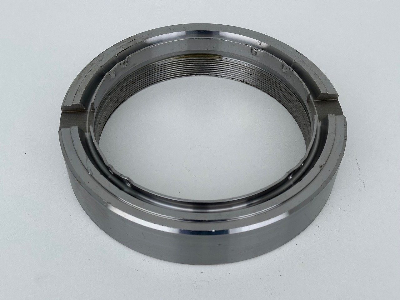 Liebherr Original Nutmutter ID-Nr.9443117 - ID-Nr.944311703. LH110,A974,LOS974,P974,P976,R974,R976,R980,P994,P995,R944,R995. #944311703.30.12.02# - Motor okretanja za Građevinska mašina: slika 1 Liebherr Original Nutmutter ID-Nr.9443117 - ID-Nr.944311703. LH110,A974,LOS974,P974,P976,R974,R976,R980,P994,P995,R944,R995. #944311703.30.12.02# - Motor okretanja za Građevinska mašina: slika 1