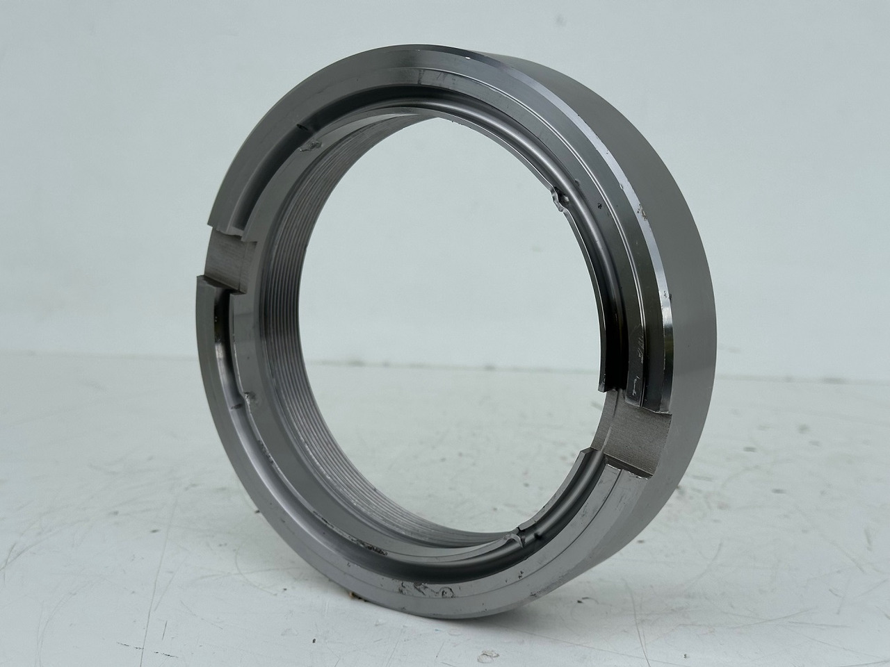 Liebherr Original Nutmutter ID-Nr.9443117 - ID-Nr.944311703. LH110,A974,LOS974,P974,P976,R974,R976,R980,P994,P995,R944,R995. #944311703.31.07# - Motor okretanja za Građevinska mašina: slika 3 Liebherr Original Nutmutter ID-Nr.9443117 - ID-Nr.944311703. LH110,A974,LOS974,P974,P976,R974,R976,R980,P994,P995,R944,R995. #944311703.31.07# - Motor okretanja za Građevinska mašina: slika 3