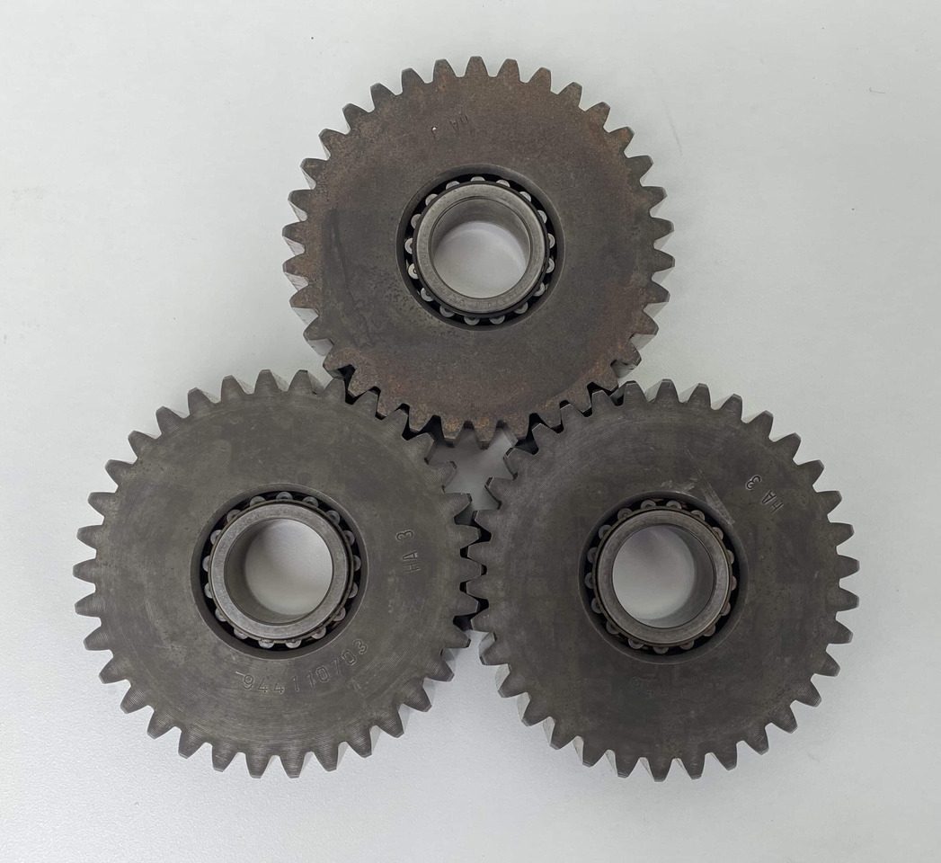 Motor okretanja za Građevinska mašina Liebherr Planetenrad ID-Nr.9441106 - ID-Nr.944110603 - ID-Nr.90201469 mit Zylinderrollenlager ID-Nr.7610014 - ID-Nr.10167560.  A934,A944,E934,E942,EP934,ER934,LOS942,LOS944,P934,P942,P944,R922,R932,R9: slika 8