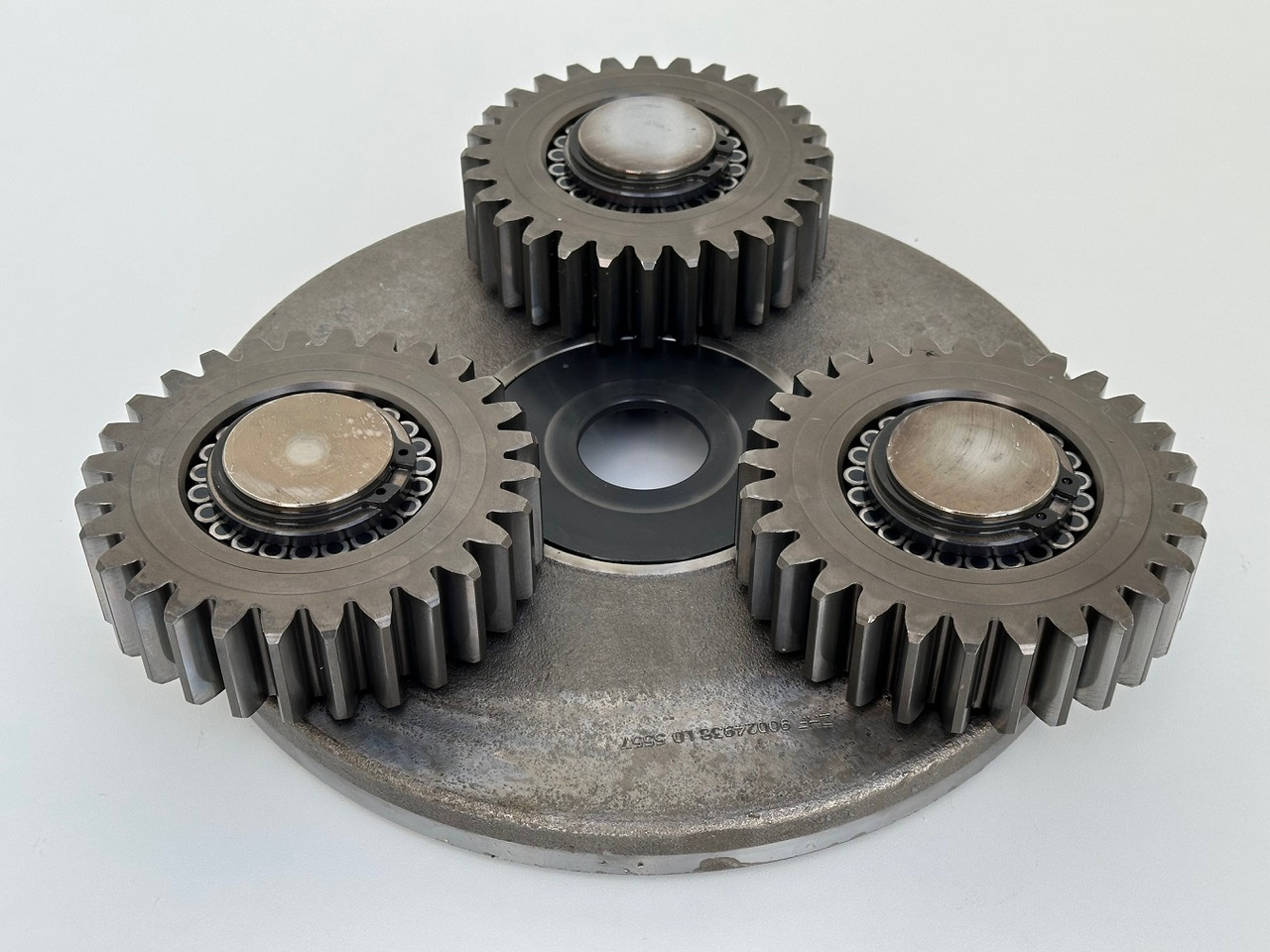 Liebherr Planetenträger ID-Nr.90024938 mit Planetenräder ID-Nr.90024939. FAT400P112 -FAT400P130 - FAT400P139. LO1936,LOS926,R926,R928,R930,R934,R936,R940,R944,R946,R950 T. #PLA.938.PLA.939# - Pogonski reduktor za Građevinska mašina: slika 1 Liebherr Planetenträger ID-Nr.90024938 mit Planetenräder ID-Nr.90024939. FAT400P112 -FAT400P130 - FAT400P139. LO1936,LOS926,R926,R928,R930,R934,R936,R940,R944,R946,R950 T. #PLA.938.PLA.939# - Pogonski reduktor za Građevinska mašina: slika 1