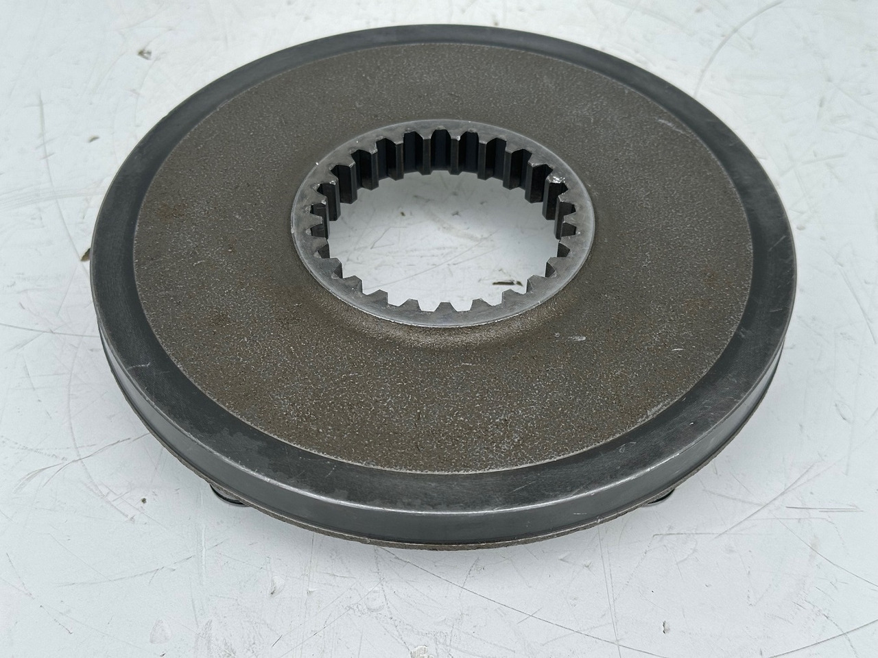 Liebherr Planetenträger ID-Nr.90214403. SAT275A290. R922 LC-1486. R924 LC-1487. #90214403.C1.1119# - Motor okretanja za Građevinska mašina: slika 4 Liebherr Planetenträger ID-Nr.90214403. SAT275A290. R922 LC-1486. R924 LC-1487. #90214403.C1.1119# - Motor okretanja za Građevinska mašina: slika 4