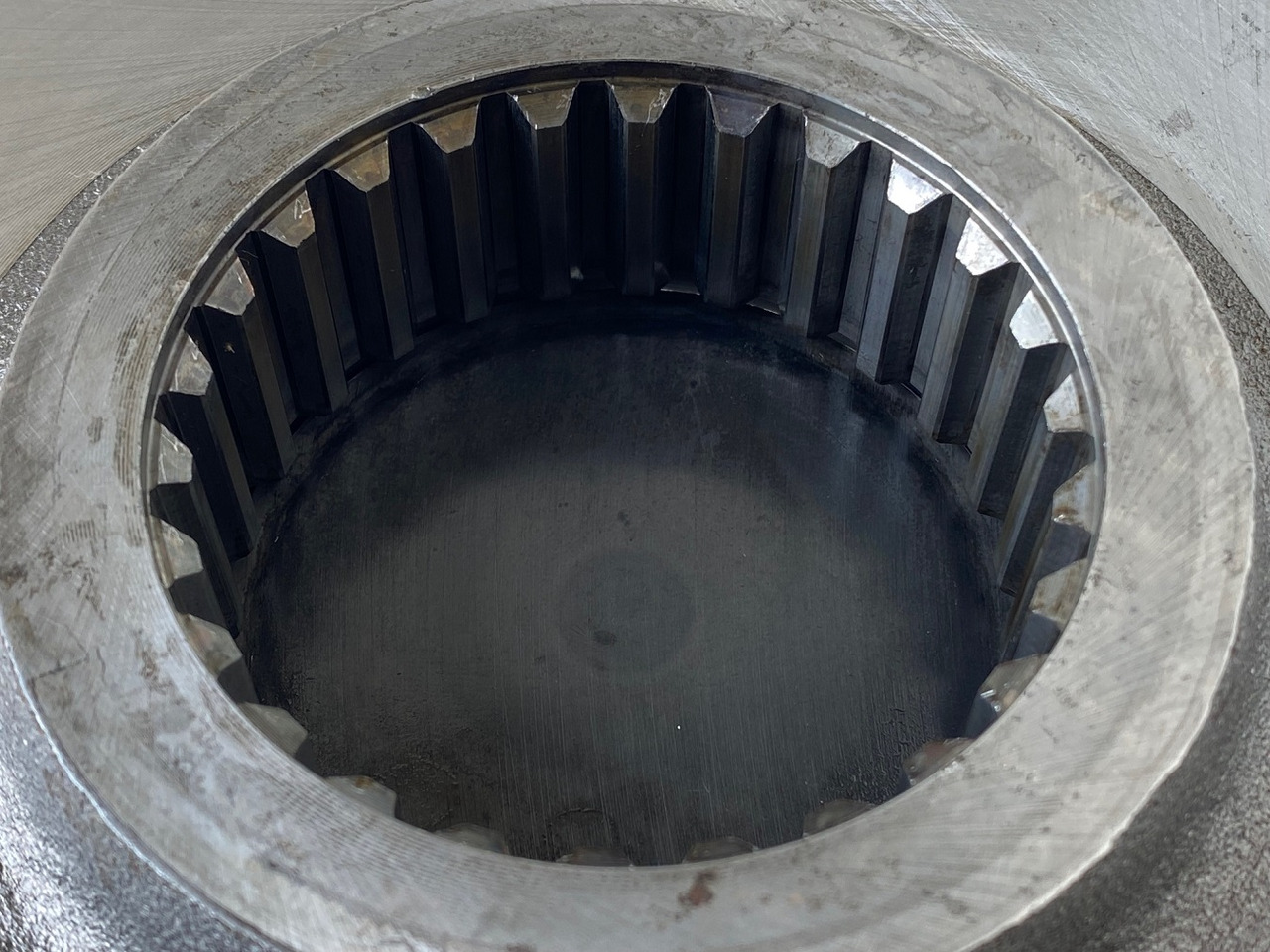 Menjač za Bager guseničar Liebherr Schwenkantrieb SAT250/201.  ID-Nr.9441540 - ID-Nr.9442325 - ID-Nr.9443060. A912, A922, R912, R922, R932.  #27.05#: slika 12