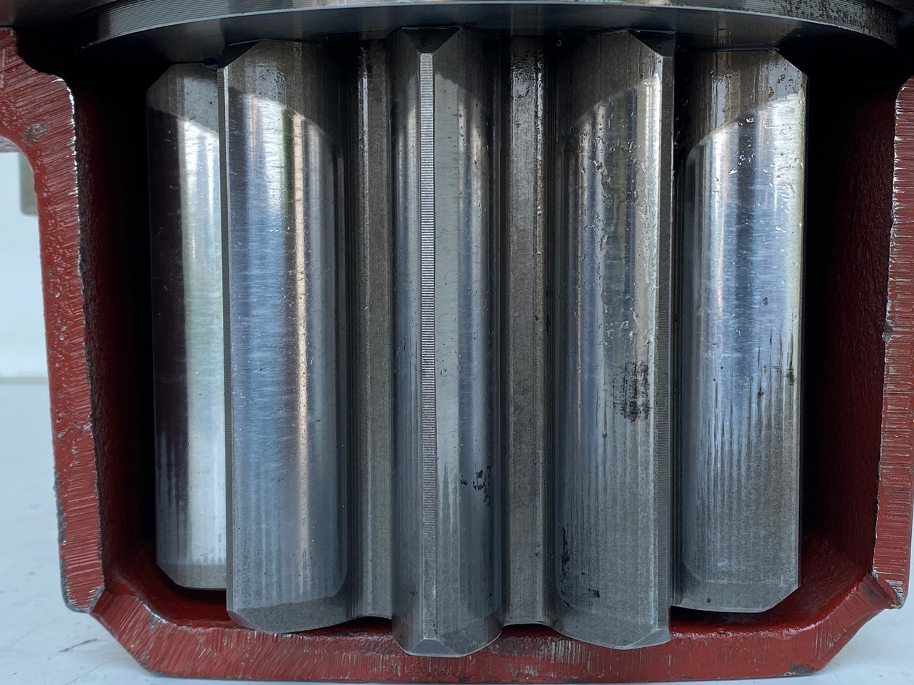 Menjač za Bager guseničar Liebherr Schwenkantrieb SAT250/201.  ID-Nr.9441540 - ID-Nr.9442325 - ID-Nr.9443060. A912, A922, R912, R922, R932.  #27.05#: slika 19