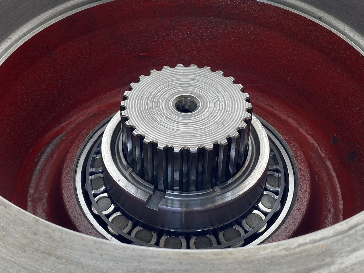 Menjač za Bager guseničar Liebherr Schwenkantrieb SAT250/201.  ID-Nr.9441540 - ID-Nr.9442325 - ID-Nr.9443060. A912, A922, R912, R922, R932.  #27.05#: slika 16