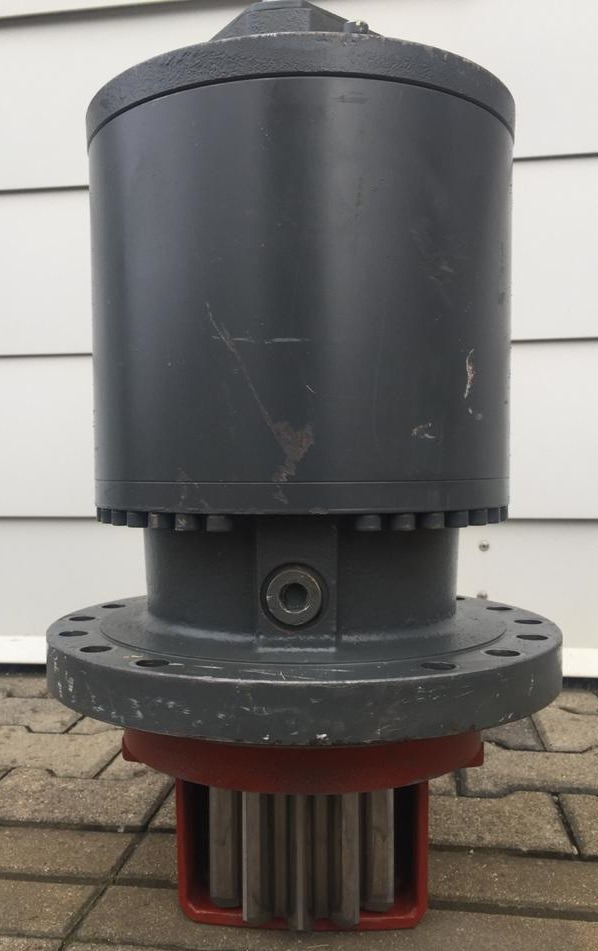 Liebherr Schwenkantrieb SAT300/282. ID-Nr.90209176 - ID-Nr.90209177 - ID-Nr.90209178. LH40, LH50. #1168# - Motor okretanja za Bager točkaš: slika 2 Liebherr Schwenkantrieb SAT300/282. ID-Nr.90209176 - ID-Nr.90209177 - ID-Nr.90209178. LH40, LH50. #1168# - Motor okretanja za Bager točkaš: slika 2