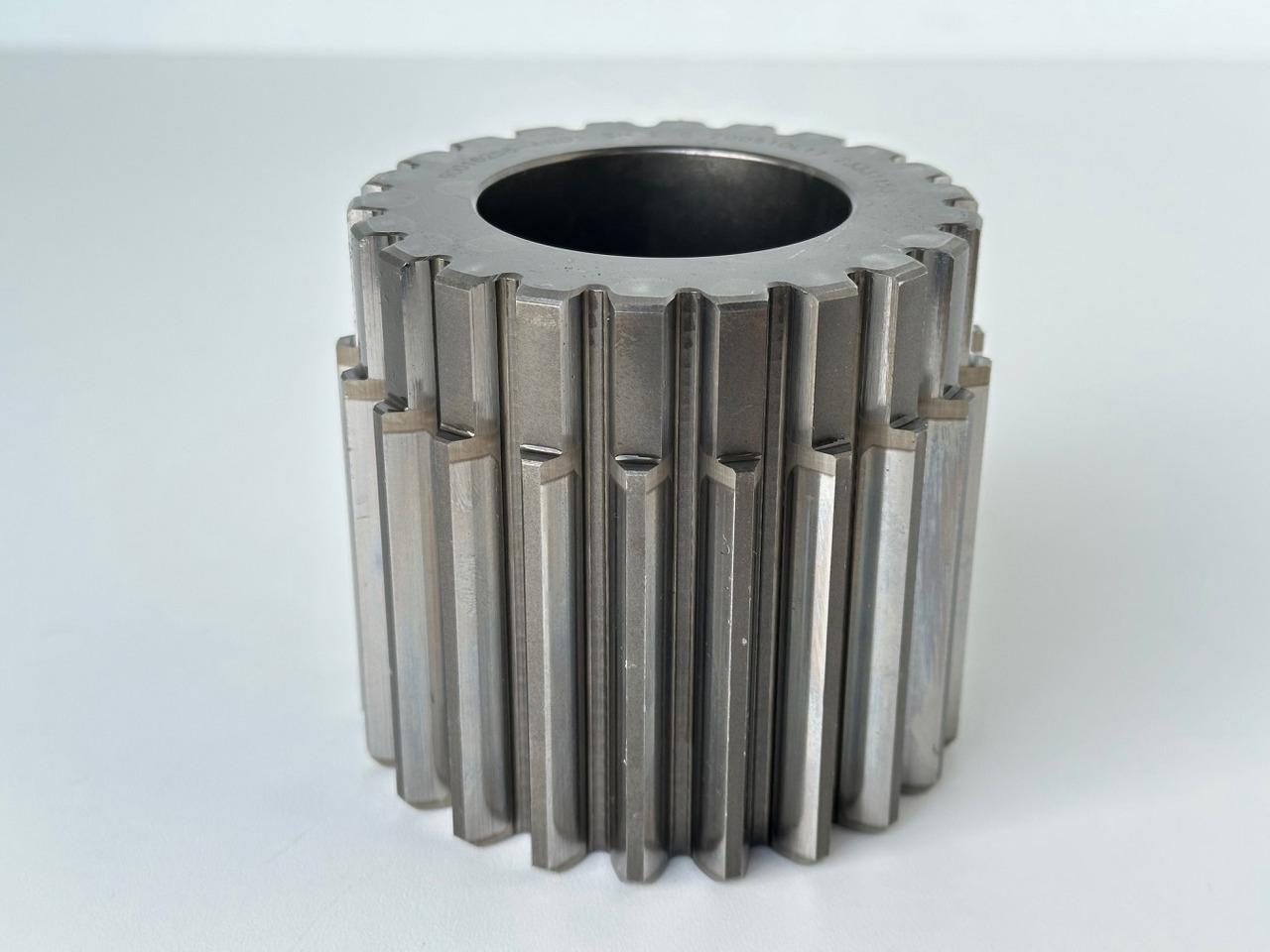 Liebherr Sonnenrad ID-Nr.90016258. FAT400P112,FAT400P130,FAT400P139,LOS1936,LOS926,R926,R928,R930,R934,R936,R938,R940,R944,R946,R950T. #90016258.25.01# - Pogonski reduktor za Građevinska mašina: slika 1 Liebherr Sonnenrad ID-Nr.90016258. FAT400P112,FAT400P130,FAT400P139,LOS1936,LOS926,R926,R928,R930,R934,R936,R938,R940,R944,R946,R950T. #90016258.25.01# - Pogonski reduktor za Građevinska mašina: slika 1