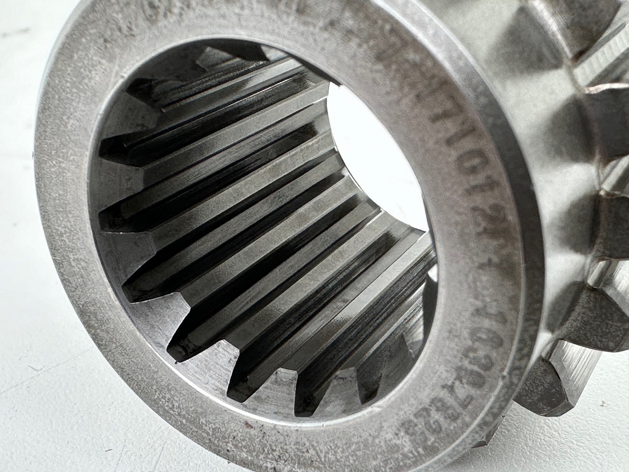 Motor okretanja za Bager Liebherr Sonnenrad ID-Nr.90207736.   SAT275/289, SAT275/292.  A924 HL,LH30,LH35,R922 LC,R922 NLC,R922 SLC,R922 XLC.  #90207736.133106#: slika 8