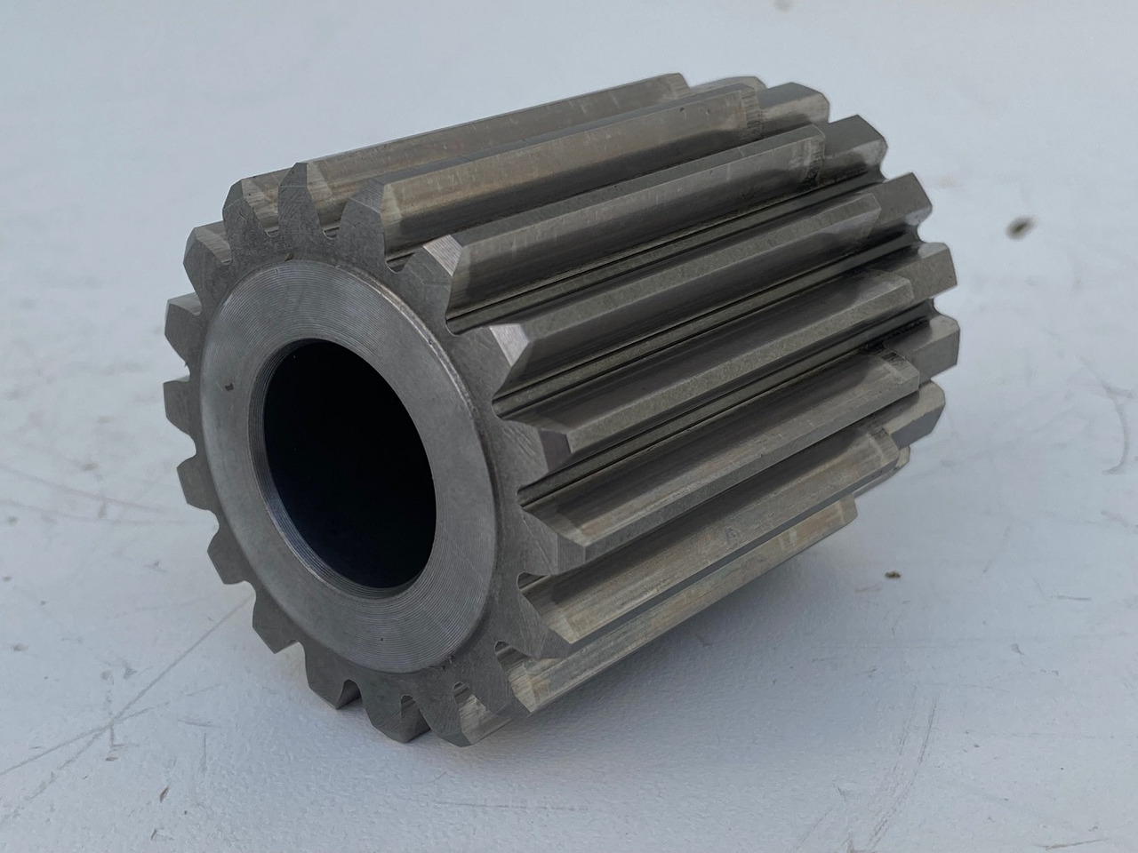 Menjač za Građevinska mašina Liebherr Sonnenrad ID-Nr.9443056 - ID-Nr.944305603 - ID-Nr.90208633 - ID-Nr.90213988. A900,A904,A912,A914,A920,A922,R900,E912,E922,EP912,EP922,P912,P922,R904,R912,R914,R918,R920,R922,R932. #SO01232#: slika 6 Menjač za Građevinska mašina Liebherr Sonnenrad ID-Nr.9443056 - ID-Nr.944305603 - ID-Nr.90208633 - ID-Nr.90213988. A900,A904,A912,A914,A920,A922,R900,E912,E922,EP912,EP922,P912,P922,R904,R912,R914,R918,R920,R922,R932. #SO01232#: slika 6