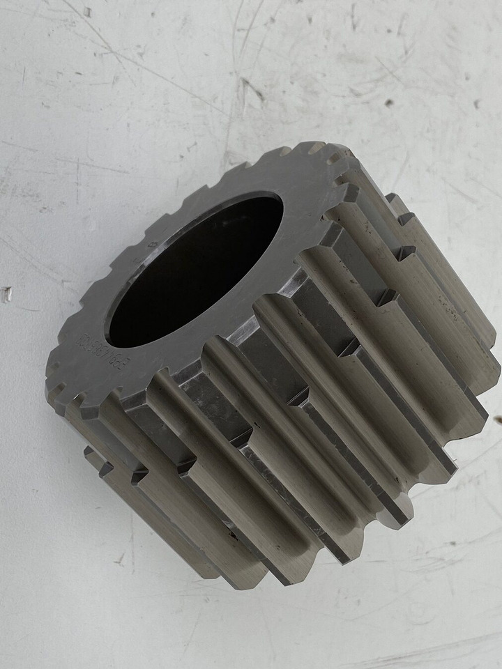 Liebherr Sonnenrad ID-Nr.9443857. FAT450 - FAT450P004. LH60, LH80, ER944, LOS944, LOS954, R944, R954. #SO2804# - Pogonski reduktor za Bager guseničar: slika 3 Liebherr Sonnenrad ID-Nr.9443857. FAT450 - FAT450P004. LH60, LH80, ER944, LOS944, LOS954, R944, R954. #SO2804# - Pogonski reduktor za Bager guseničar: slika 3