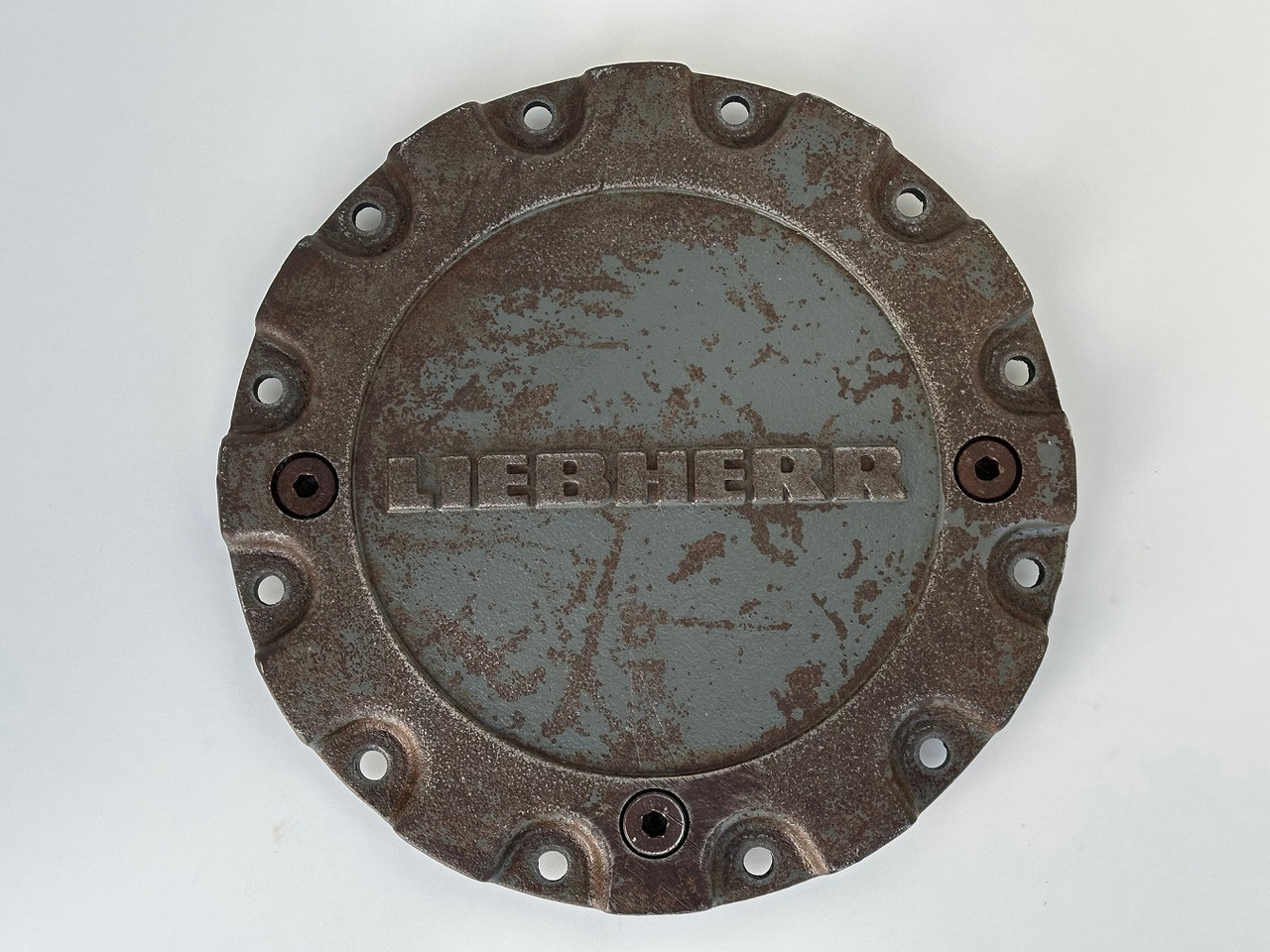 Liebherr Verschlussdeckel ID-Nr.90214374. FAT400P130, FAT400P139. R926-1715, R928-1715, R930-1716, R934-1550, R936 K-LC, R936 K-NLC, R936 K-SLC, R938-1650. #90214374.25.01# - Pogonski reduktor za Bager guseničar: slika 3 Liebherr Verschlussdeckel ID-Nr.90214374. FAT400P130, FAT400P139. R926-1715, R928-1715, R930-1716, R934-1550, R936 K-LC, R936 K-NLC, R936 K-SLC, R938-1650. #90214374.25.01# - Pogonski reduktor za Bager guseničar: slika 3