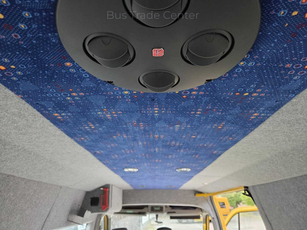 OPEL Movano 2,3 // LIFT STRETCHER // 6 pcs - Minibus, Putnički kombi: slika 5 OPEL Movano 2,3 // LIFT STRETCHER // 6 pcs - Minibus, Putnički kombi: slika 5