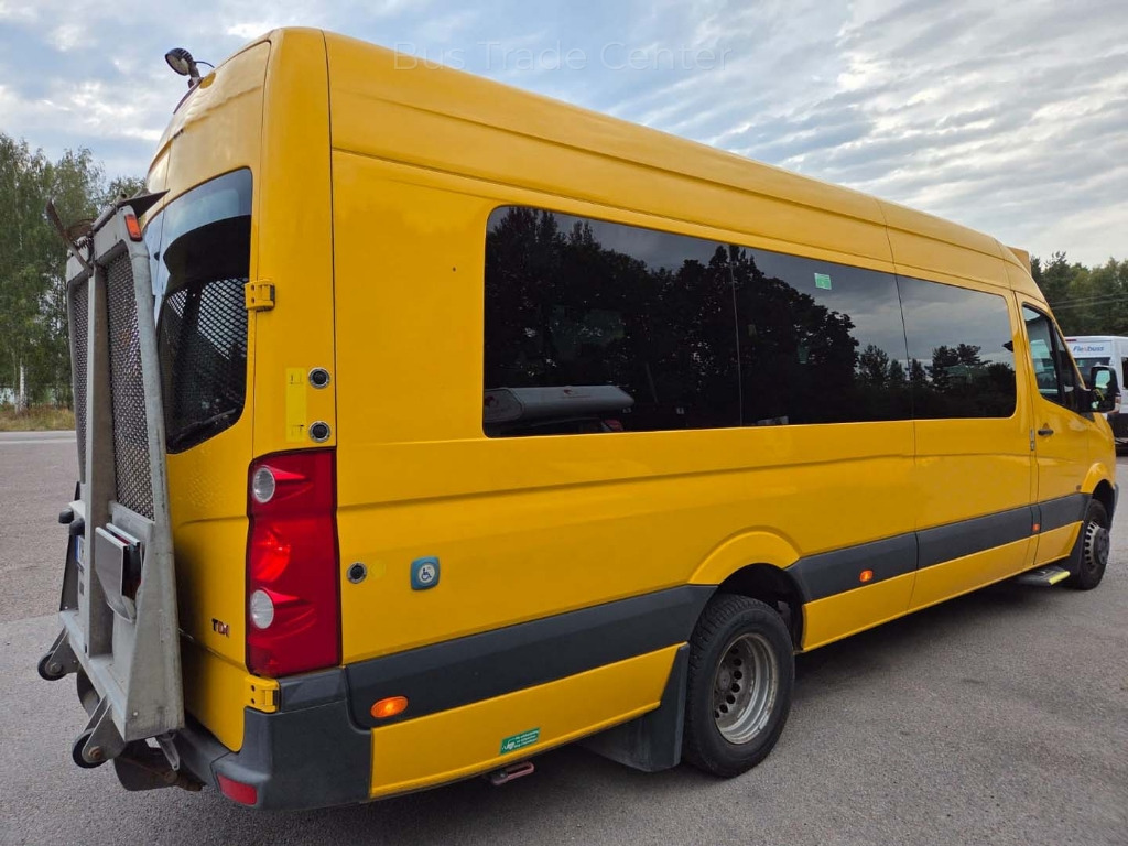 VOLKSWAGEN CRAFTER 50 SKÅP LR - Minibus, Putnički kombi: slika 2 VOLKSWAGEN CRAFTER 50 SKÅP LR - Minibus, Putnički kombi: slika 2