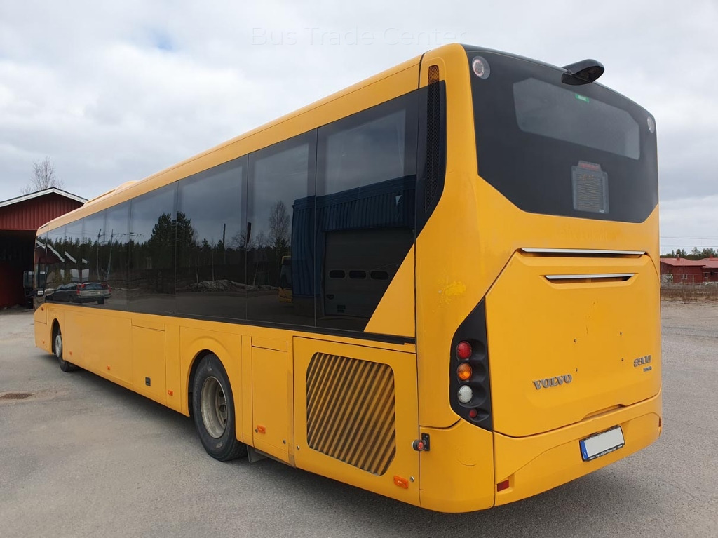 VOLVO 8900 B8RLE - Prigradski autobus: slika 3 VOLVO 8900 B8RLE - Prigradski autobus: slika 3