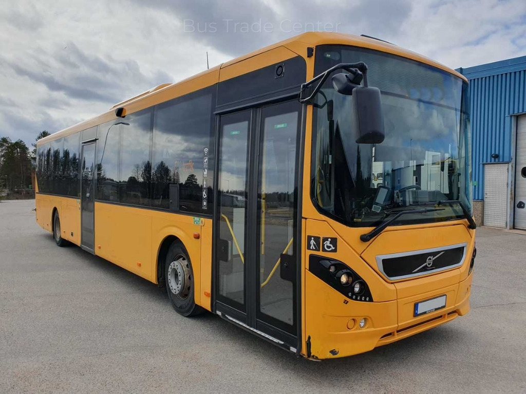 VOLVO 8900 B8RLE - Prigradski autobus: slika 1 VOLVO 8900 B8RLE - Prigradski autobus: slika 1