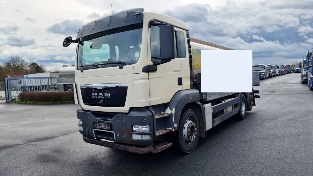 MAN TGS 26.360 6x2 (Nr. 5450) - Kamion sa golom šasijom i zatvorenom kabinom: slika 3 MAN TGS 26.360 6x2 (Nr. 5450) - Kamion sa golom šasijom i zatvorenom kabinom: slika 3