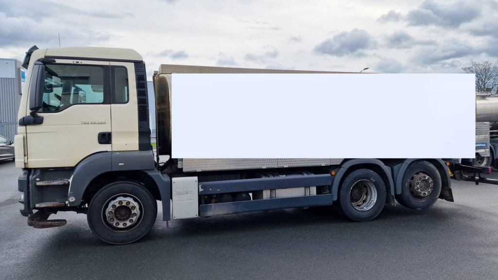 MAN TGS 26.360 6x2 (Nr. 5450) - Kamion sa golom šasijom i zatvorenom kabinom: slika 4 MAN TGS 26.360 6x2 (Nr. 5450) - Kamion sa golom šasijom i zatvorenom kabinom: slika 4
