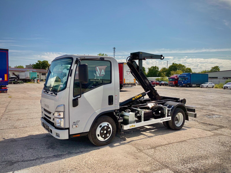 Isuzu M27 - Kamion sa hidrauličnom kukom: slika 2 Isuzu M27 - Kamion sa hidrauličnom kukom: slika 2