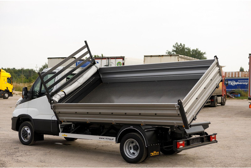 Iveco Daily 50C18 - Dostavno vozilo istovarivač: slika 4 Iveco Daily 50C18 - Dostavno vozilo istovarivač: slika 4